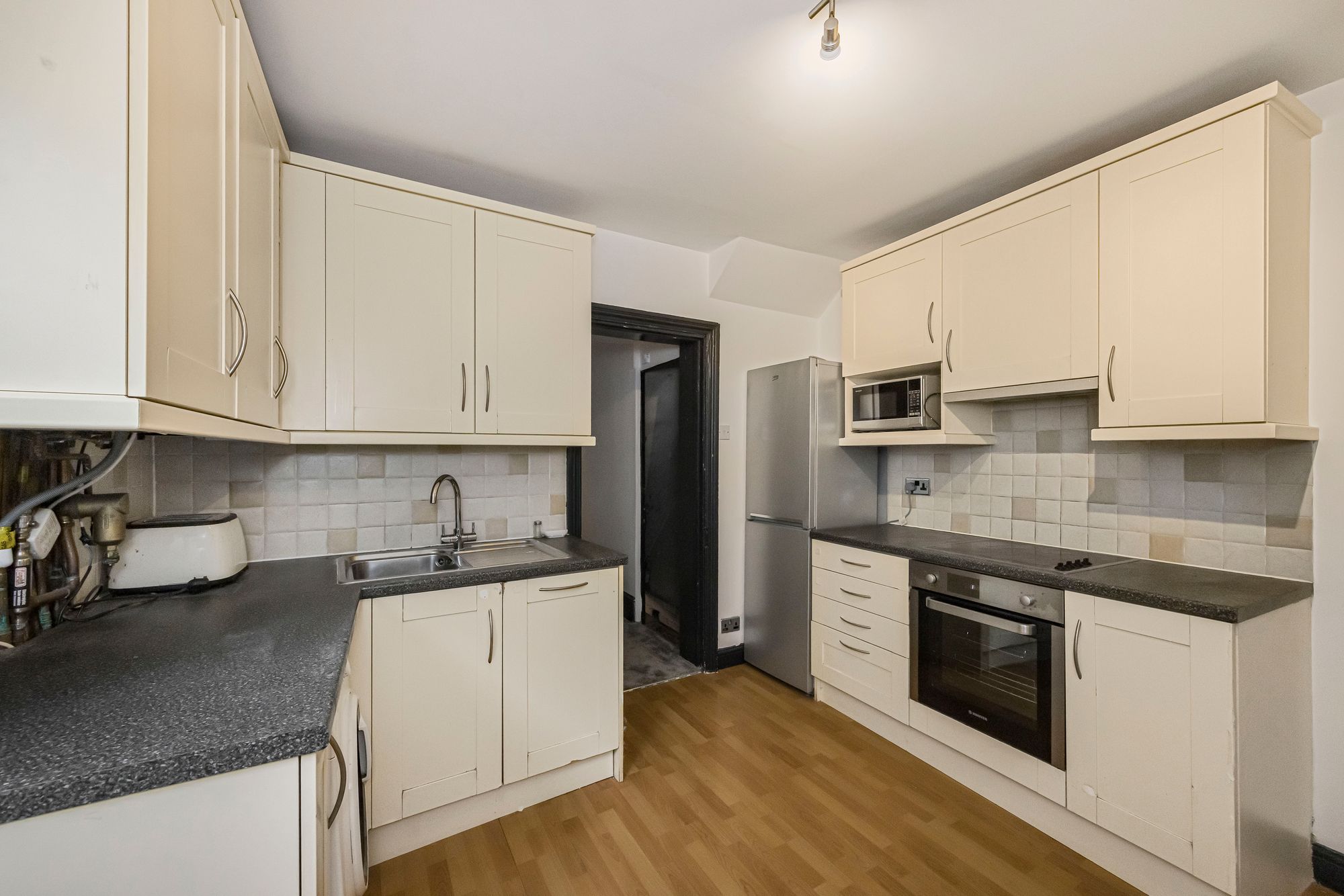 2 bed flat for sale in Addison Road, Walthamstow, E17 3
