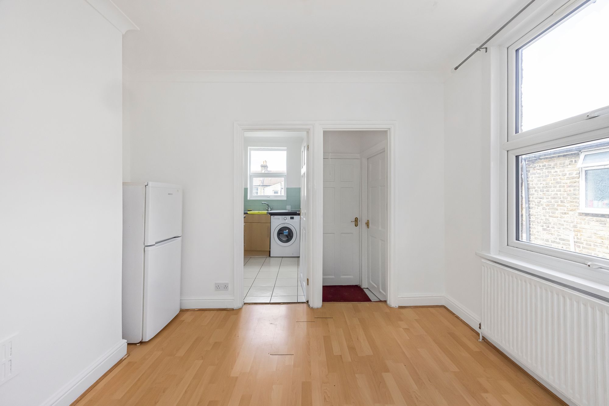 3 bed flat for sale in Murchison Road, Leyton, E10  - Property Image 12