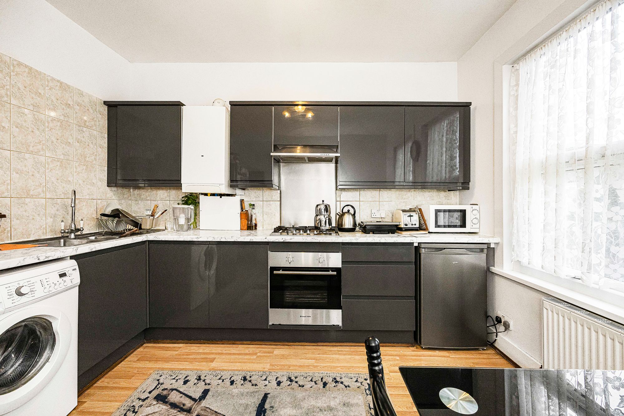 3 bed flat for sale in Kettlebaston Road, London  - Property Image 5