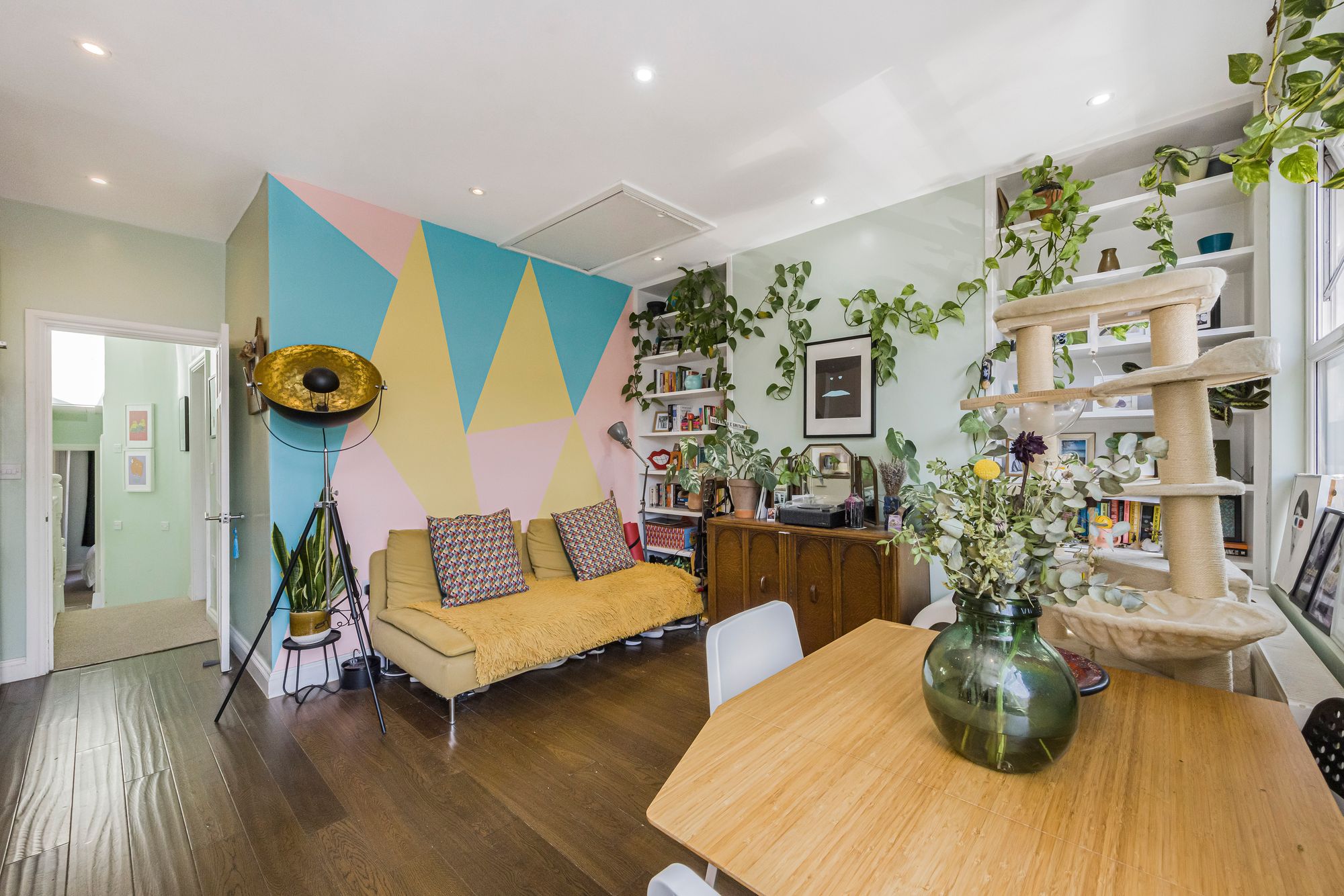 2 bed flat for sale in Buckland Road, London, E10  - Property Image 13