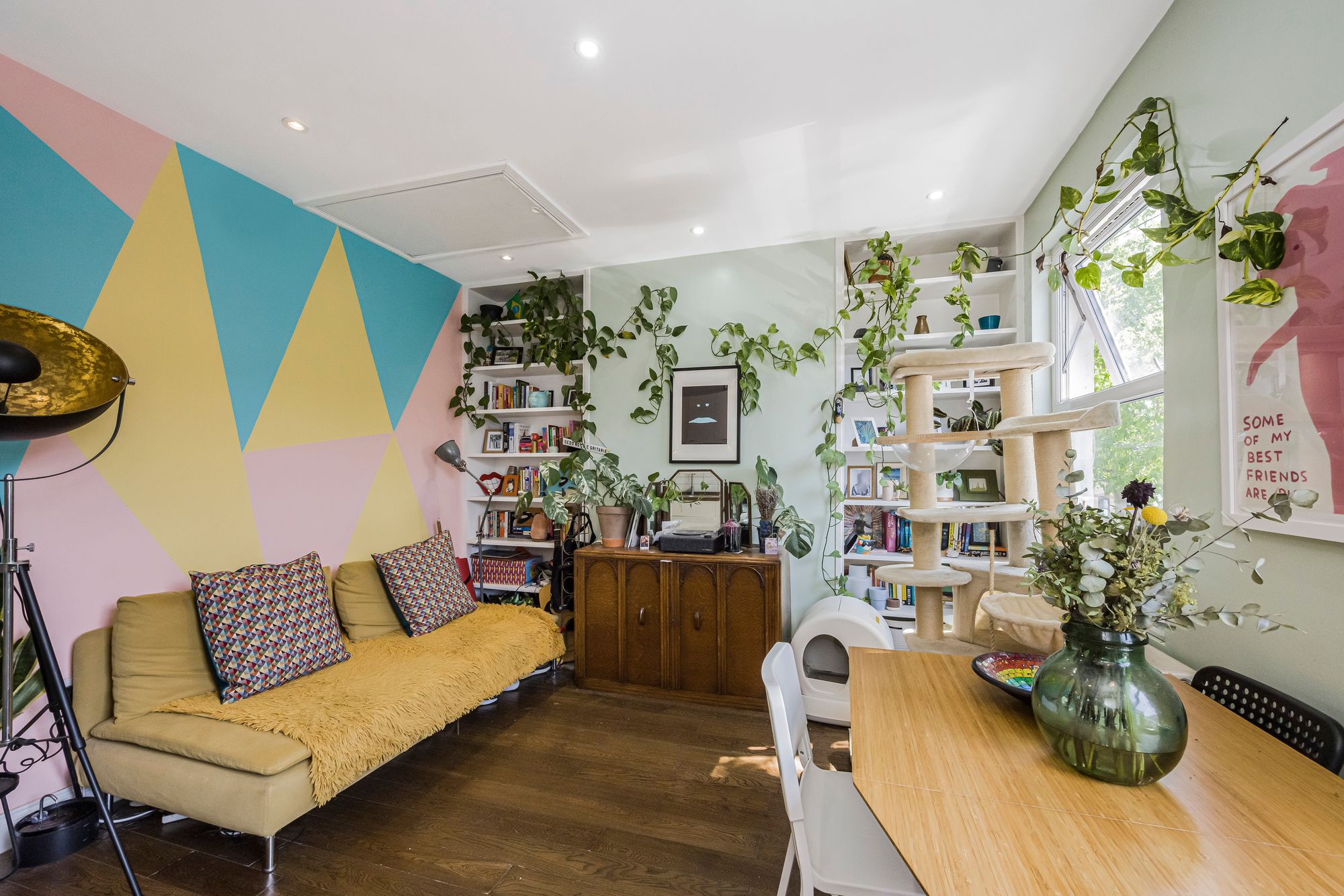 2 bed flat for sale in Buckland Road, London, E10  - Property Image 12
