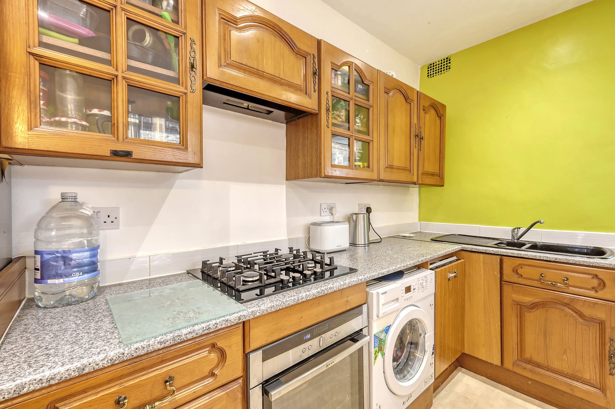 3 bed terraced house for sale in Manor Road, London  - Property Image 4