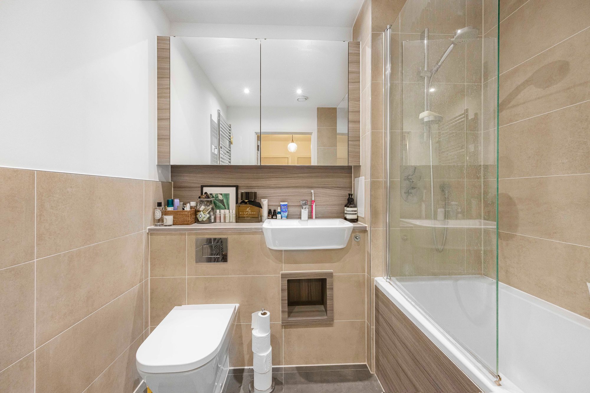 1 bed apartment for sale in Braithwaite House, Walthamstow, E17  - Property Image 13