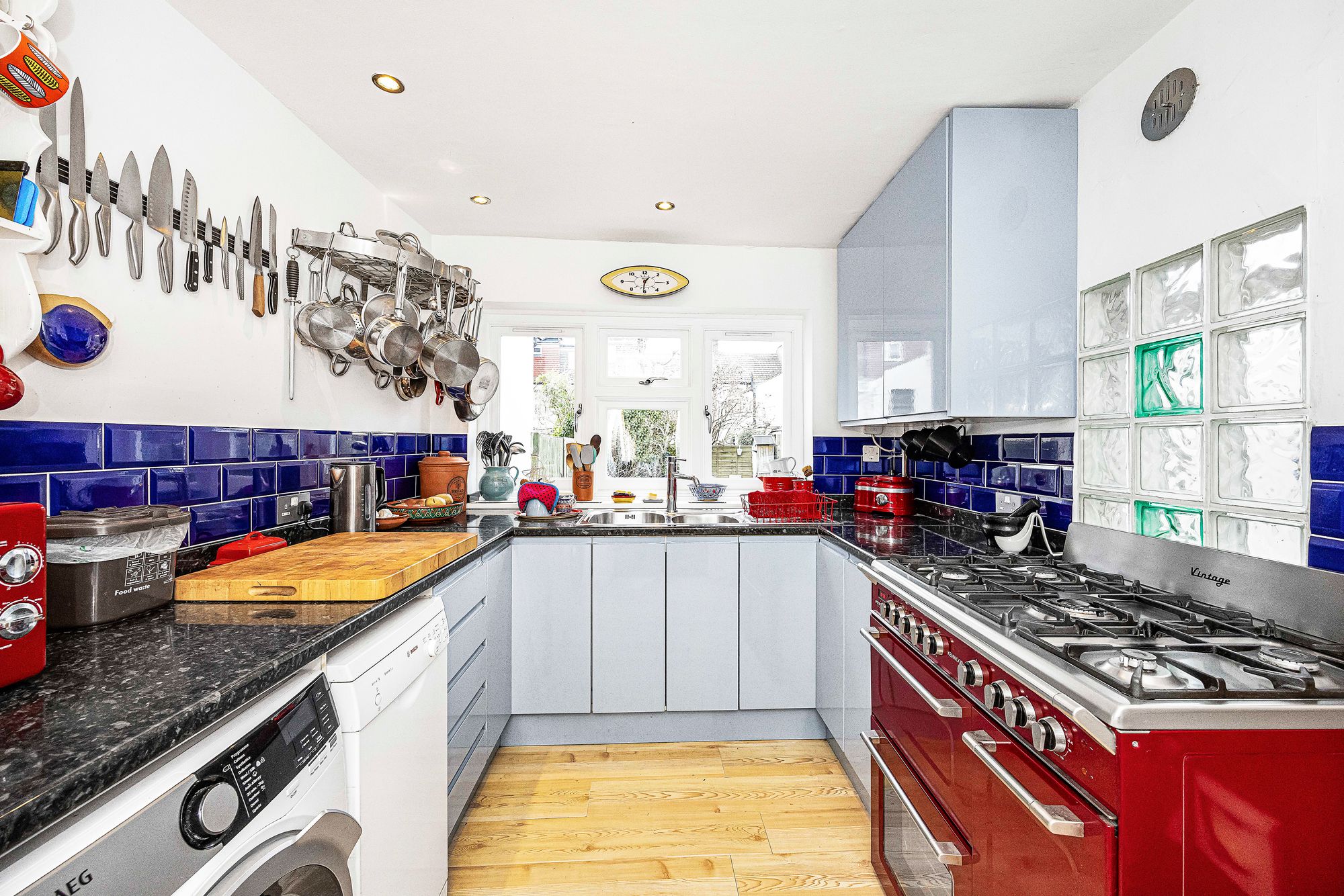 2 bed terraced house for sale in Adelaide Road, London  - Property Image 7