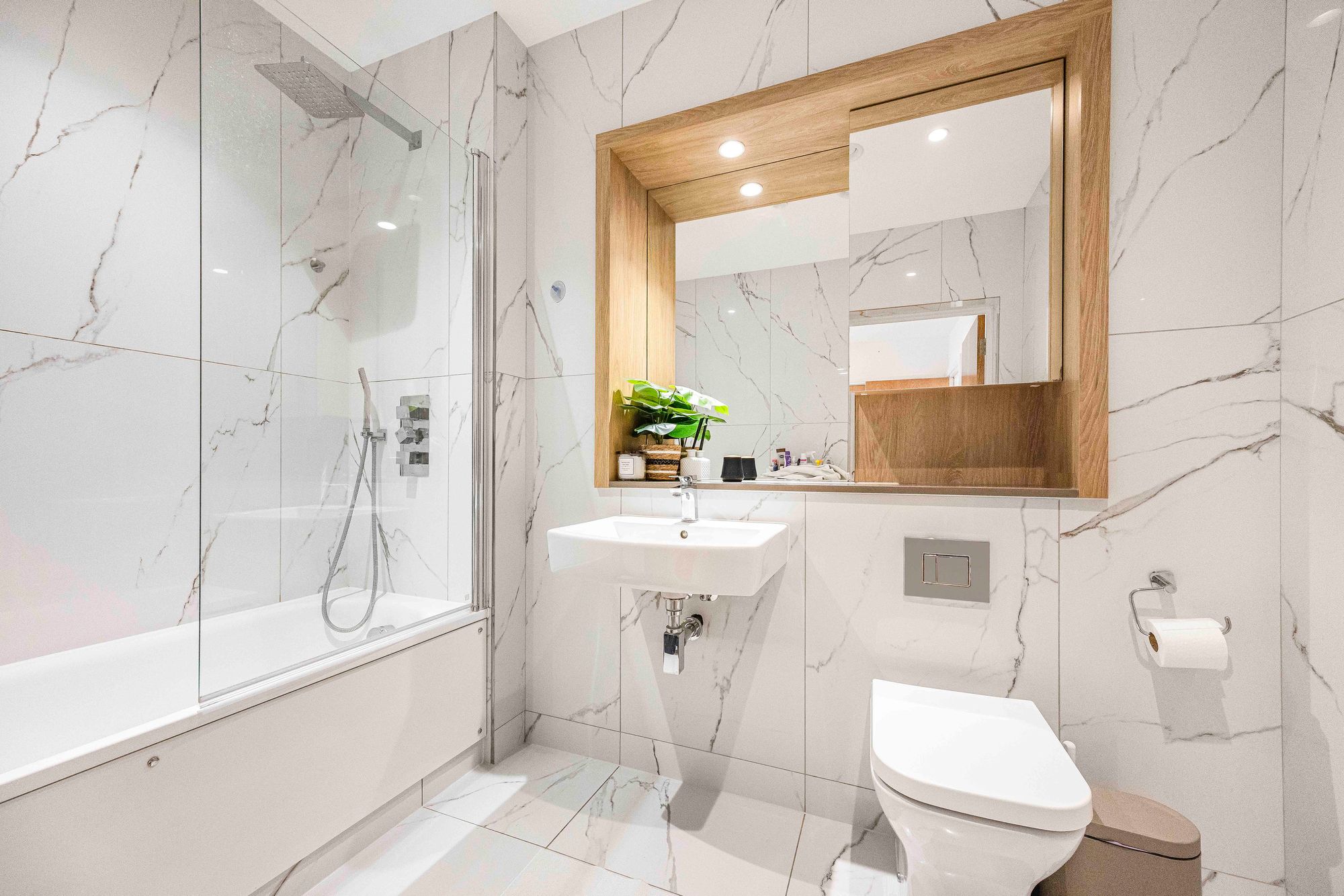 1 bed apartment for sale in Bevan Court, Tallack Road, Leyton, E10 2