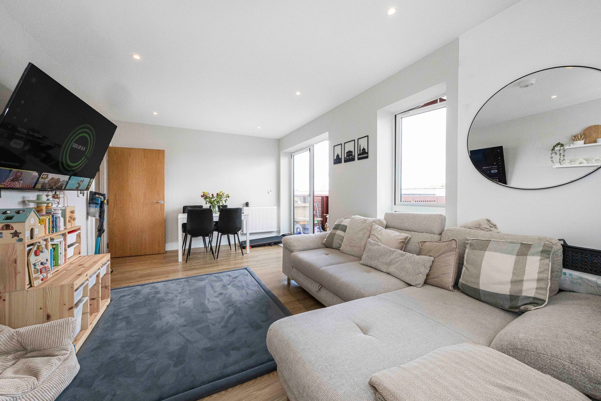 1 bed apartment for sale in Bevan Court, Tallack Road, Leyton, E10  - Property Image 14