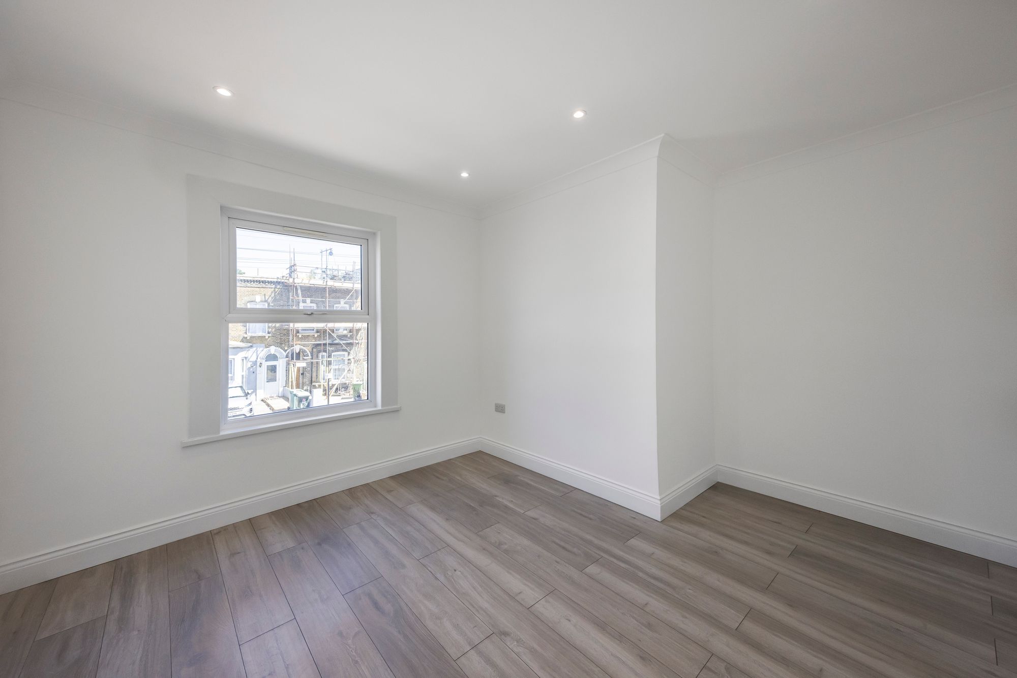 1 bed flat for sale in Idmiston Road, Stratford, E15  - Property Image 9