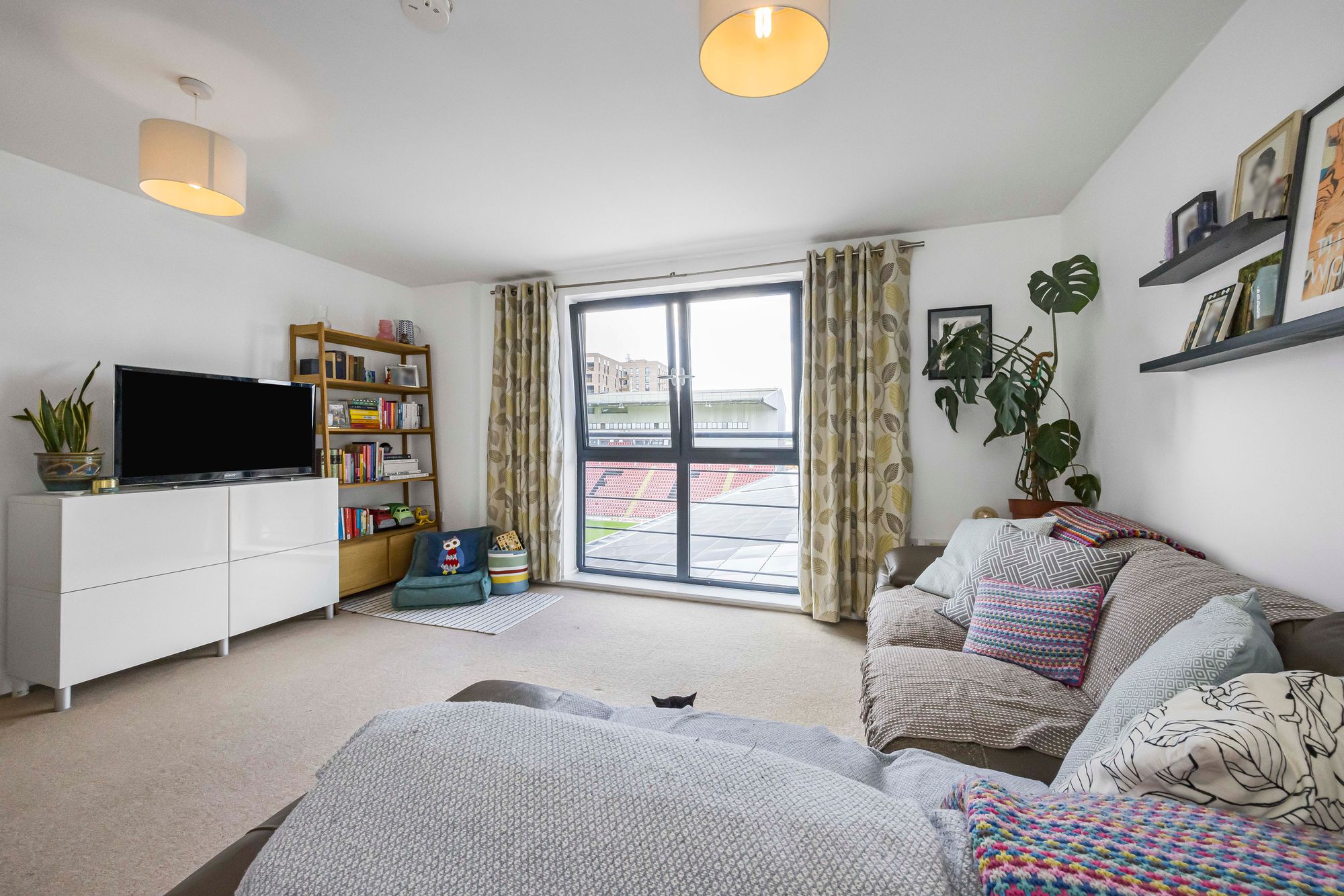 2 bed flat for sale in Kitchen Court, Brisbane Road, Leyton, E10 2