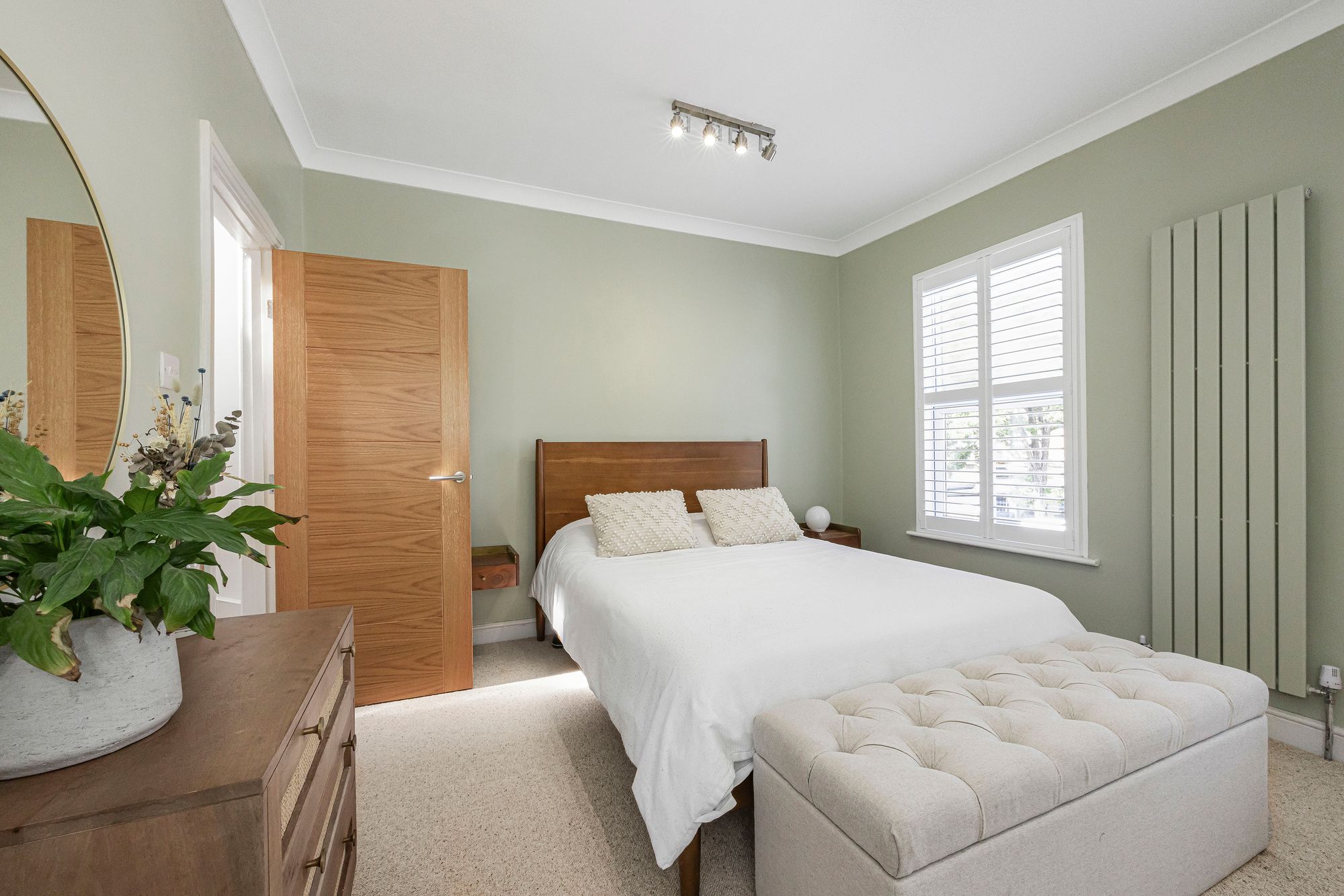 5 bed mid-terraced house for sale in Huxley Road, London, E10  - Property Image 15