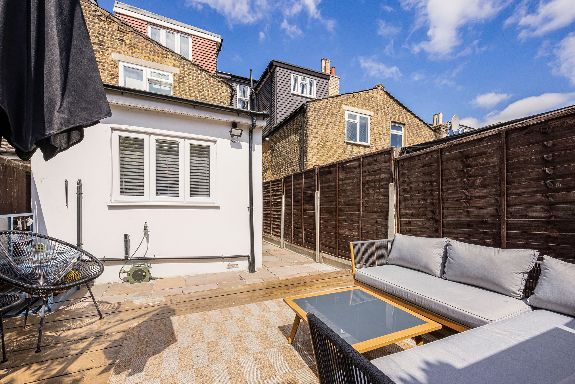 5 bed mid-terraced house for sale in Huxley Road, London, E10  - Property Image 24
