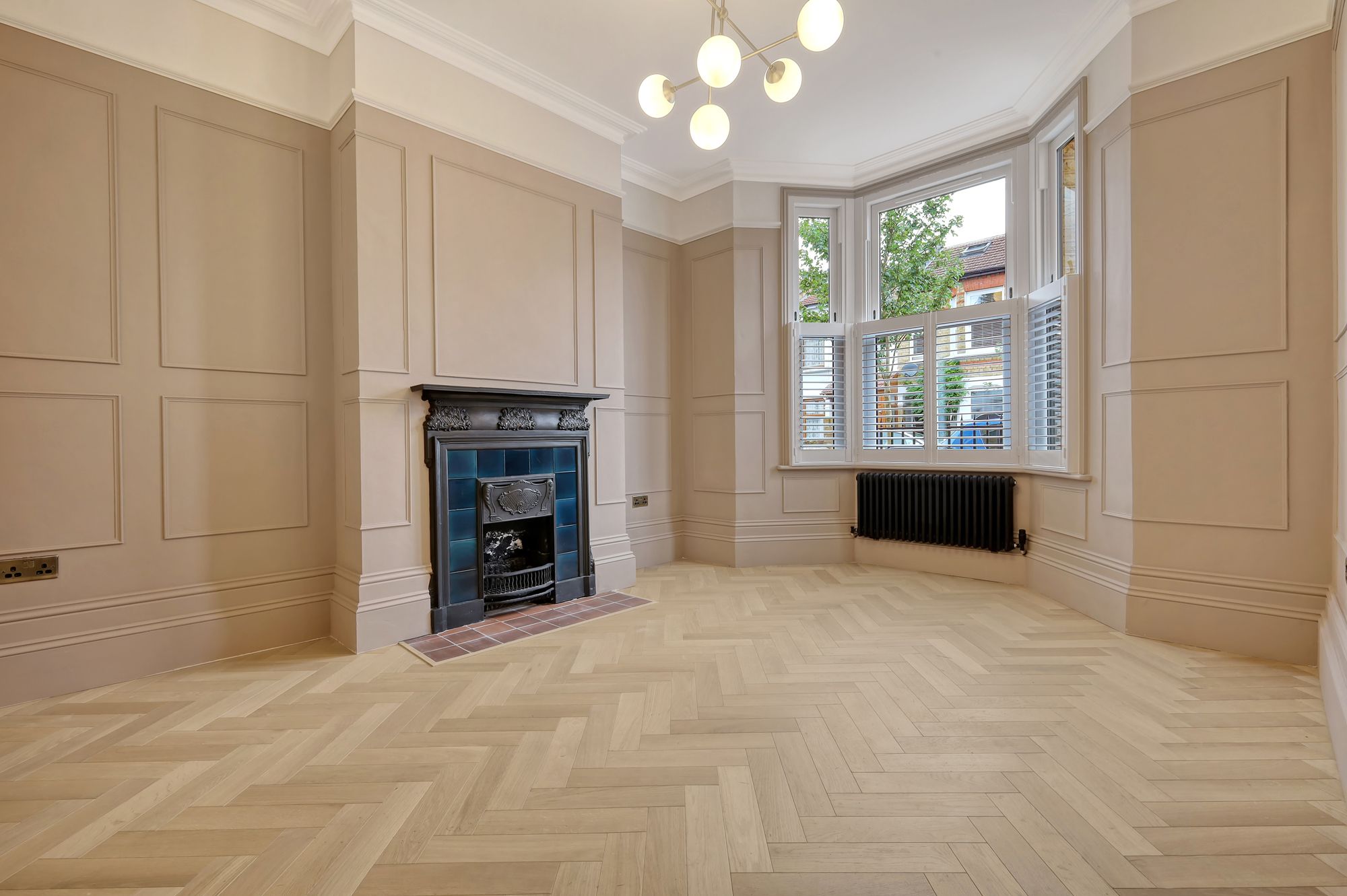 4 bed terraced house for sale in St. Georges Road, London, E10  - Property Image 2
