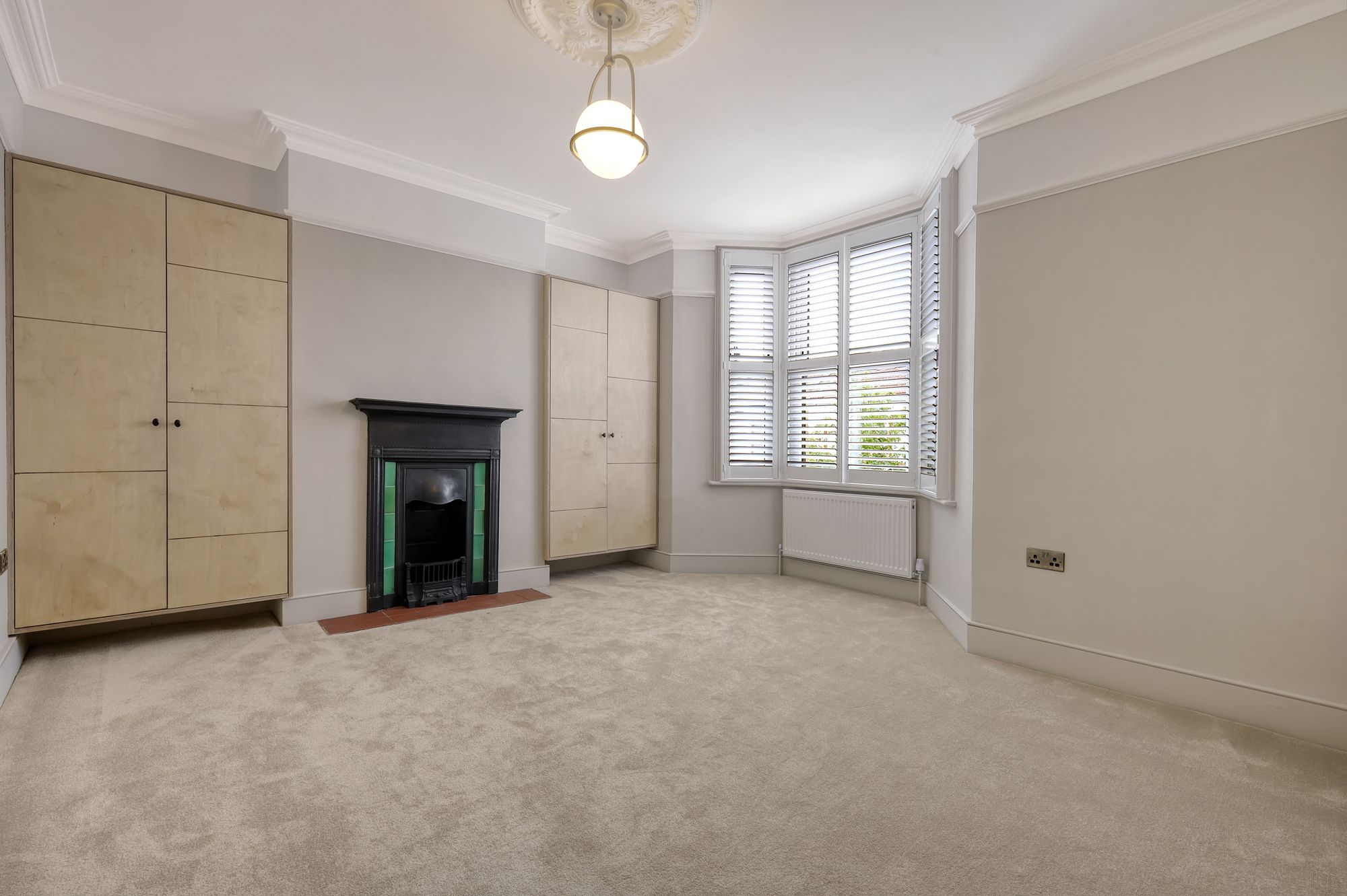 4 bed terraced house for sale in St. Georges Road, London, E10  - Property Image 19