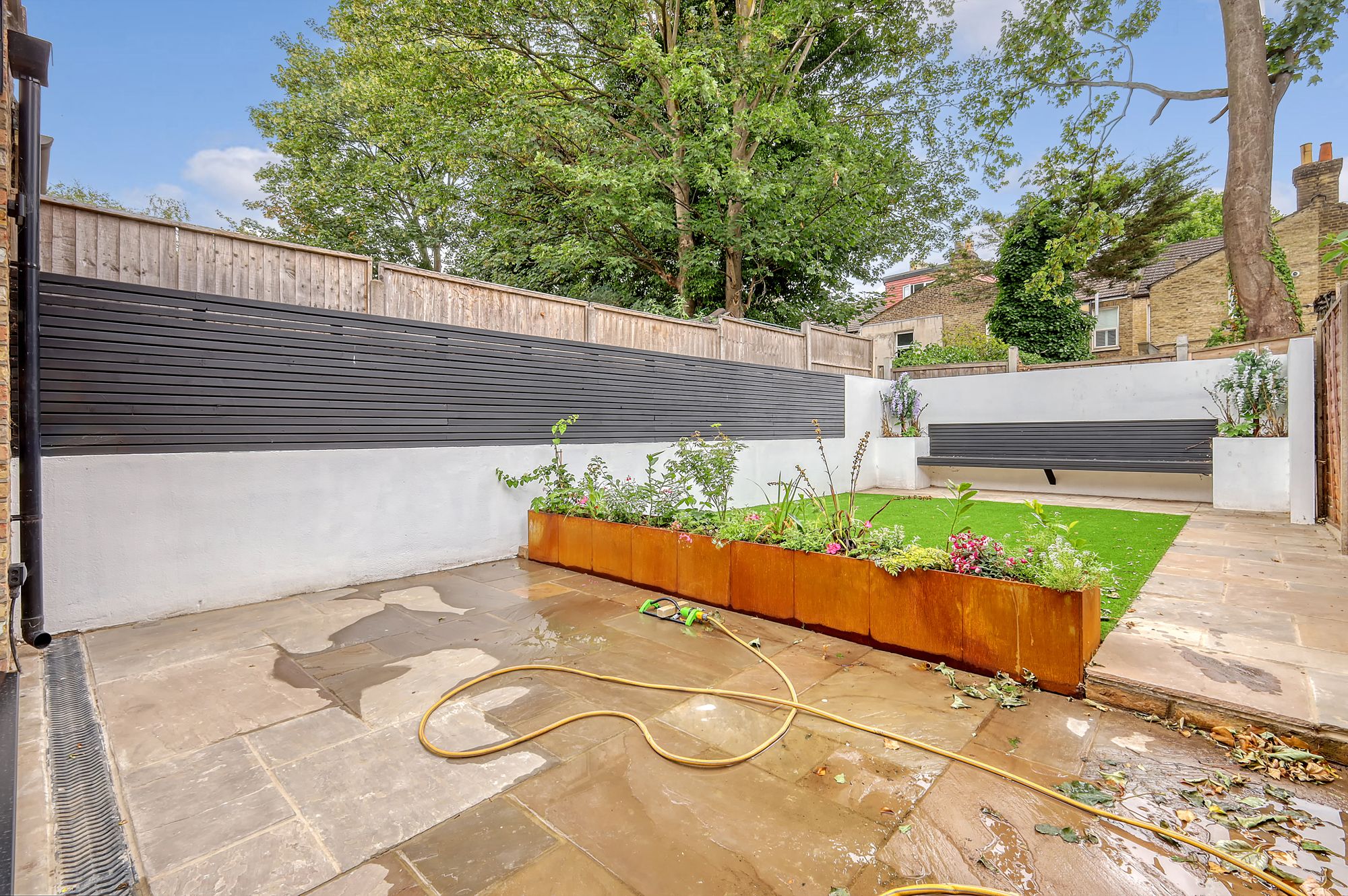 4 bed terraced house for sale in St. Georges Road, London, E10  - Property Image 14