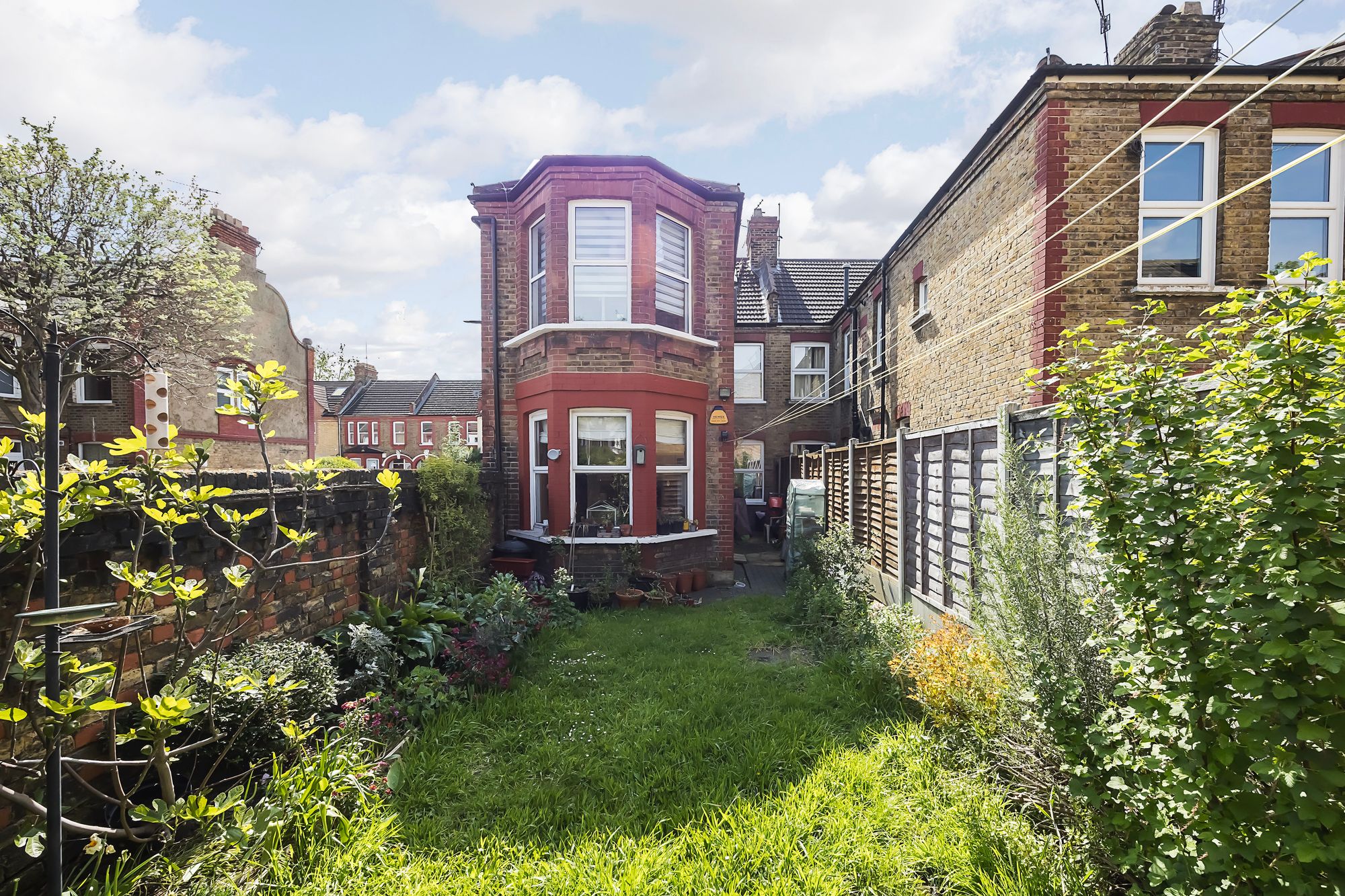 1 bed flat for sale in Clementina Road, London  - Property Image 13