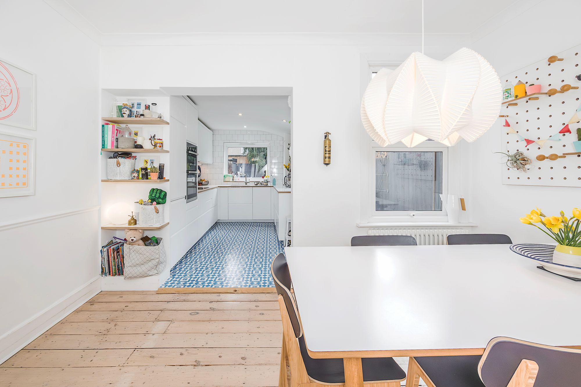 2 bed flat to rent in Stewart Road, Leytonstone, E15 7