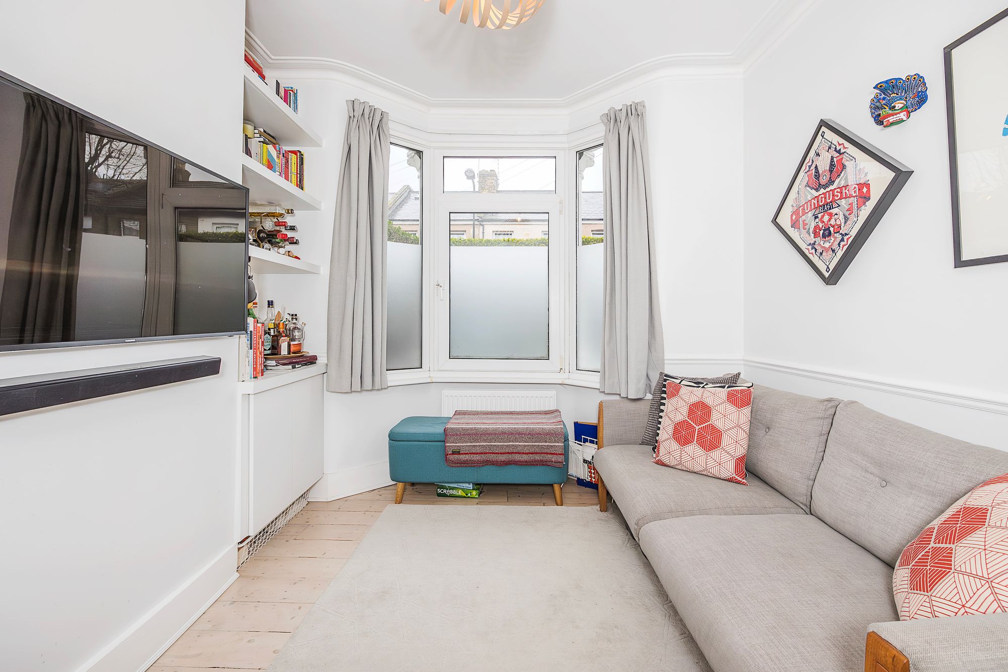 2 bed flat to rent in Stewart Road, Leytonstone, E15 2