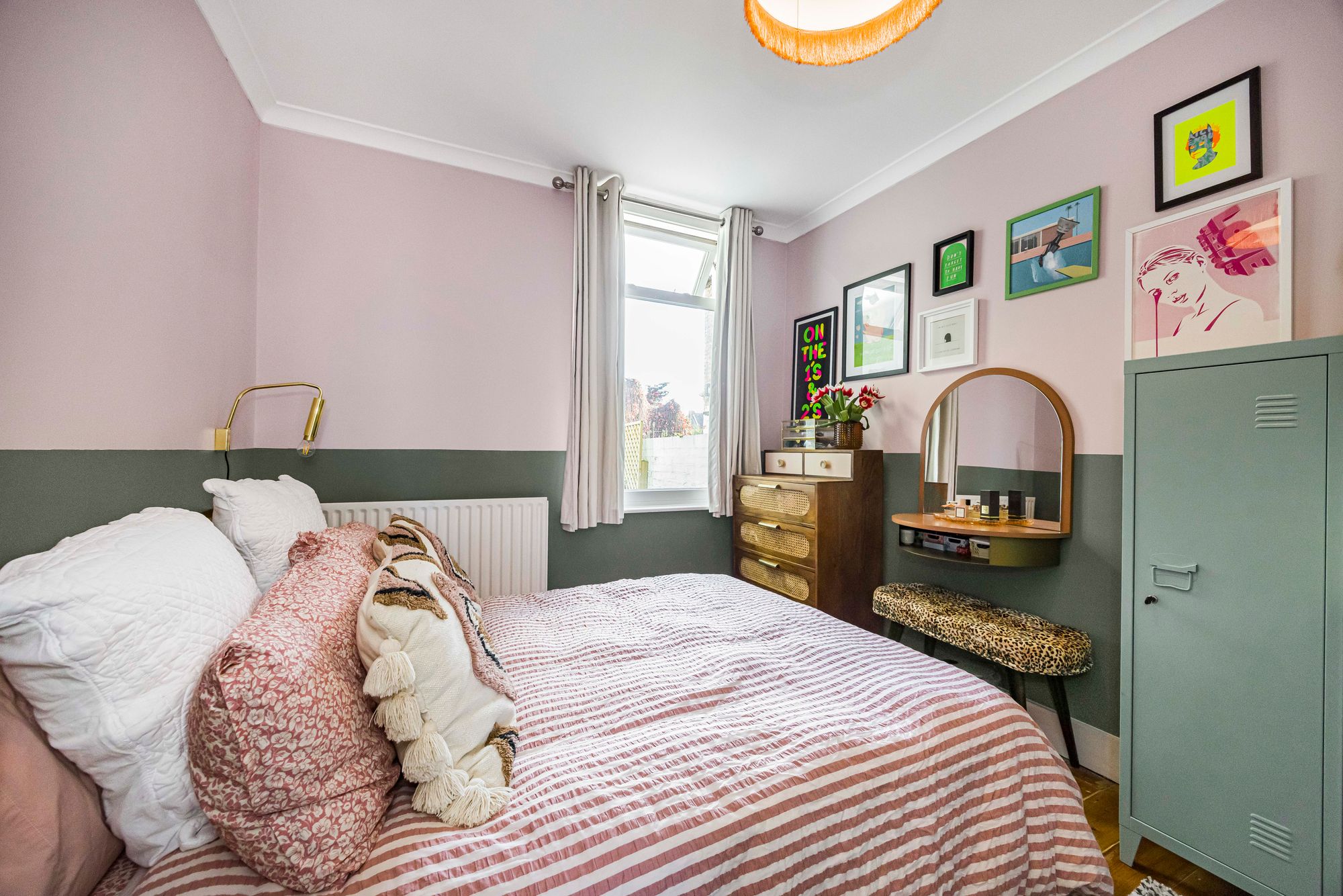 2 bed flat for sale in Mornington Road, London  - Property Image 9