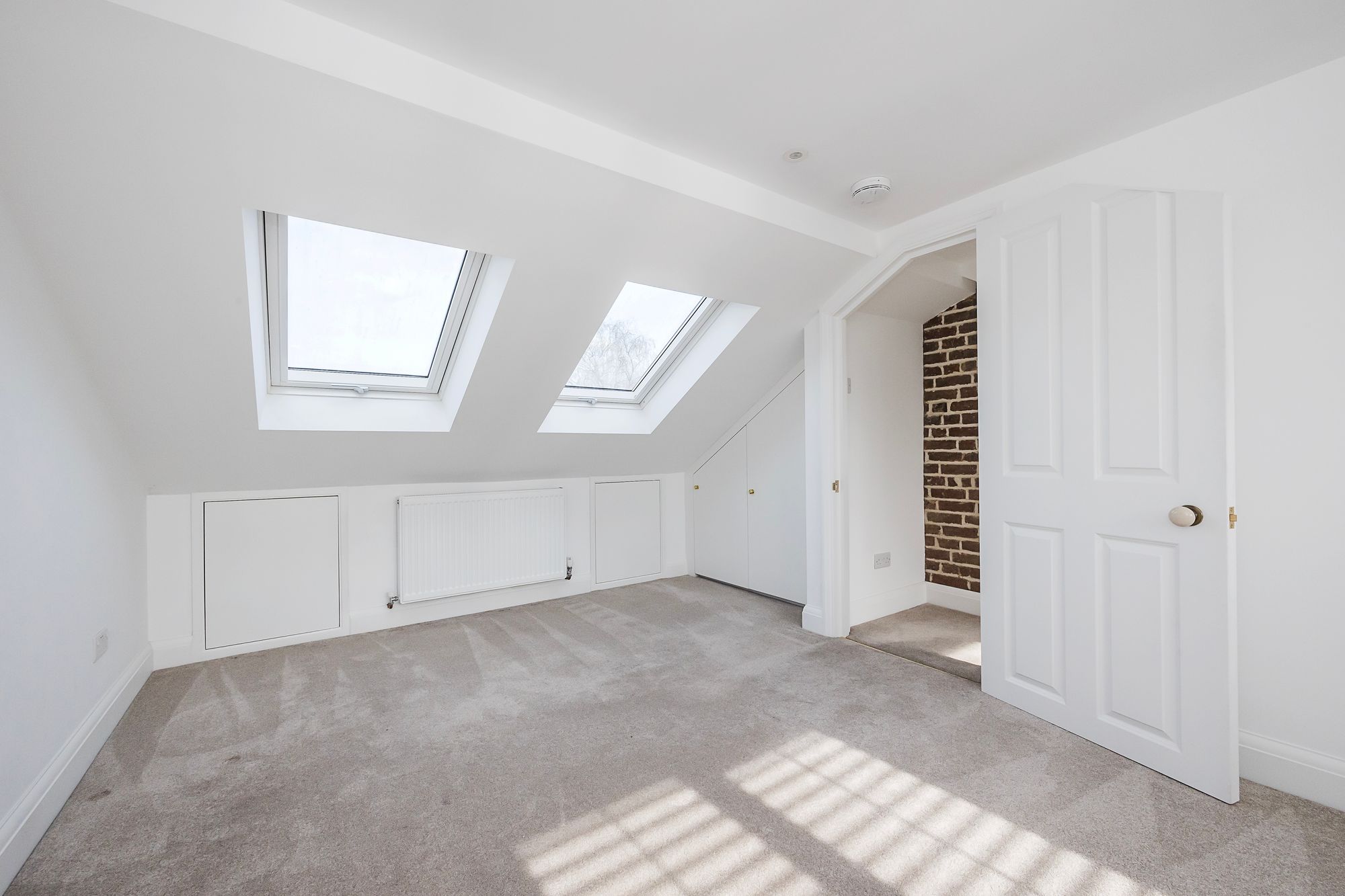 3 bed house to rent in Dawlish Road, Leyton, E10 13
