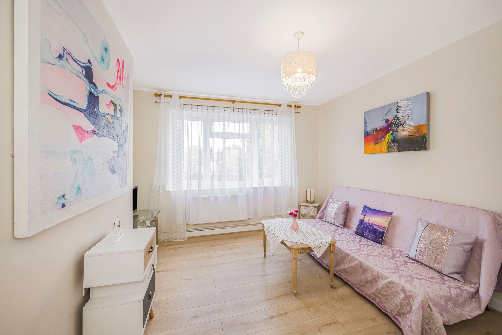 2 bed flat for sale in Bulwer Court, Bulwer Court Road, E11  - Property Image 5