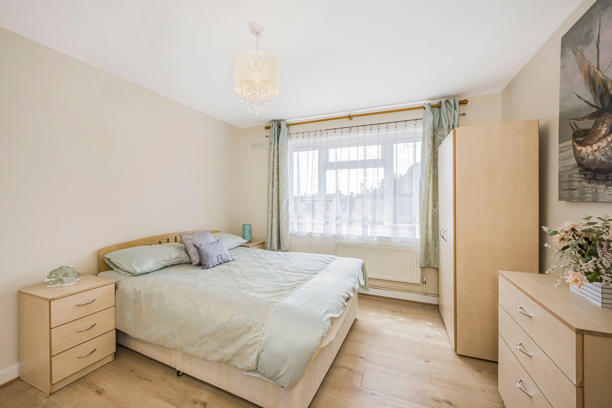 2 bed flat for sale in Bulwer Court, Bulwer Court Road, E11  - Property Image 9