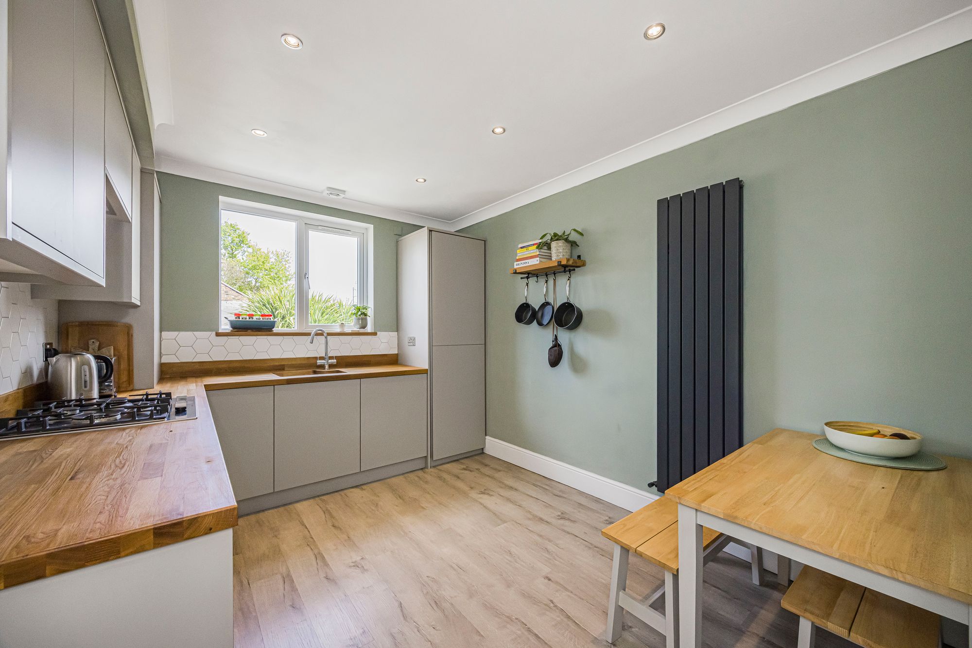 2 bed flat for sale in Norlington Road, Leyton, E10  - Property Image 4