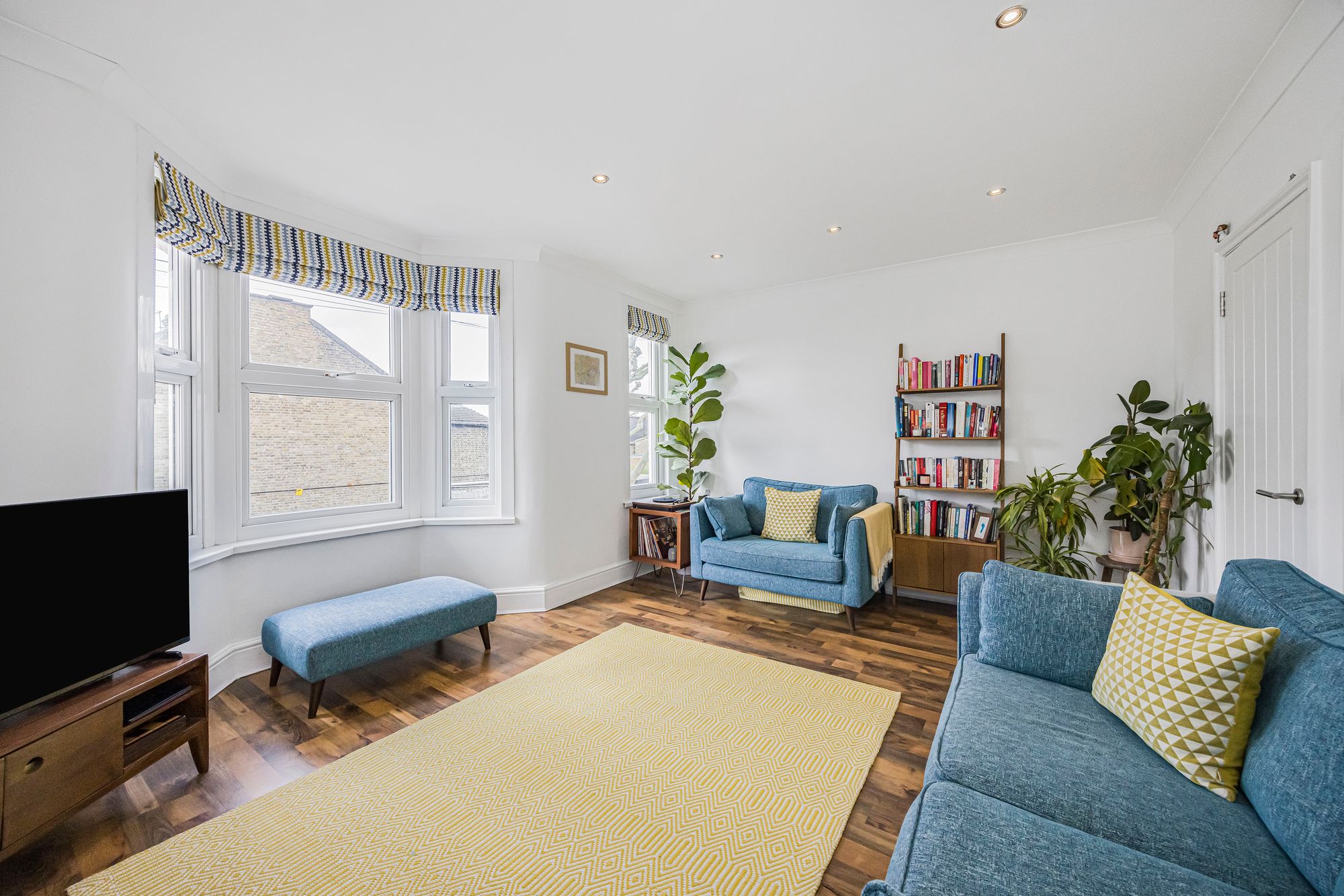 2 bed flat for sale in Norlington Road, Leyton, E10  - Property Image 6