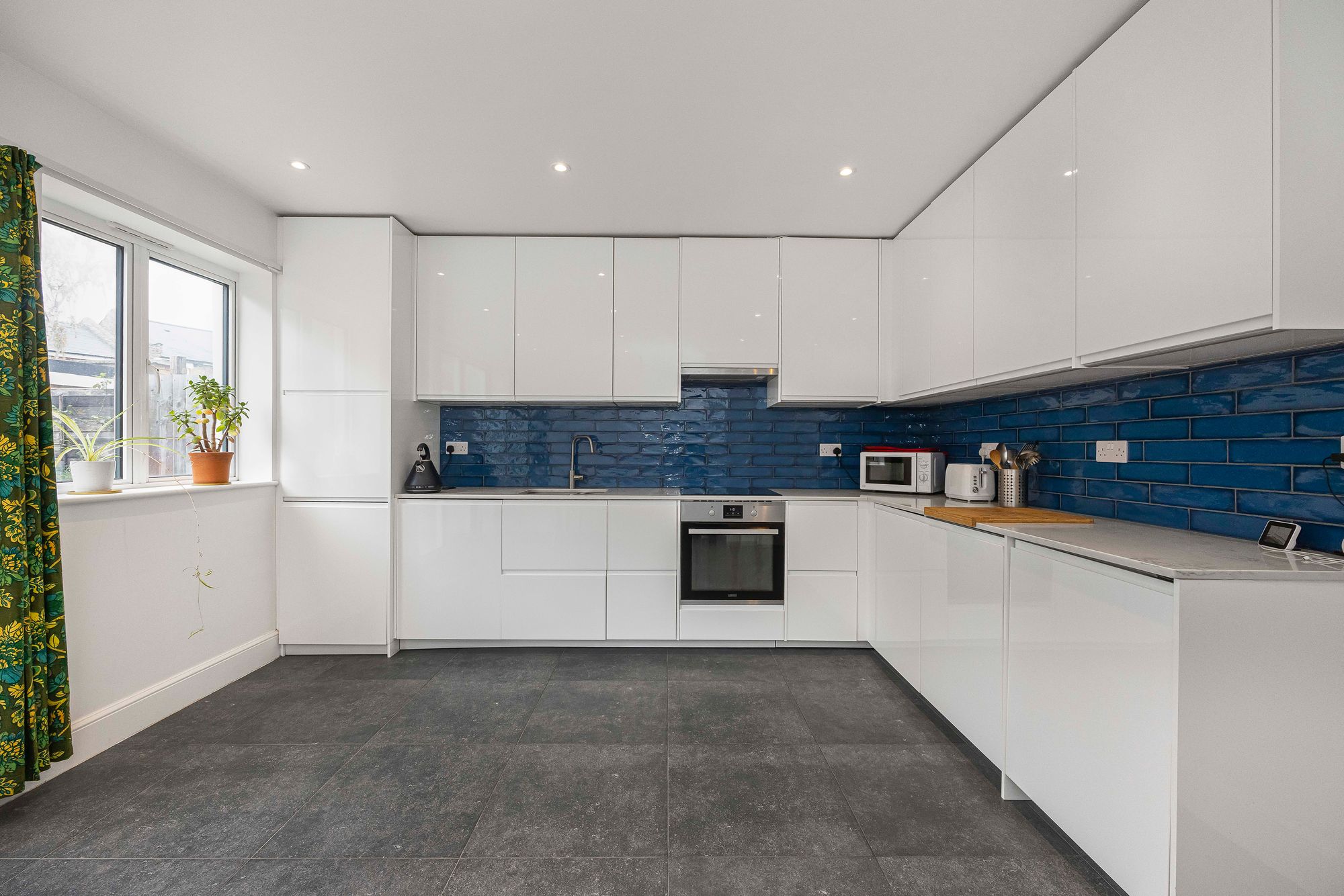 3 bed semi-detached house for sale in Morley Road, London, E10  - Property Image 9