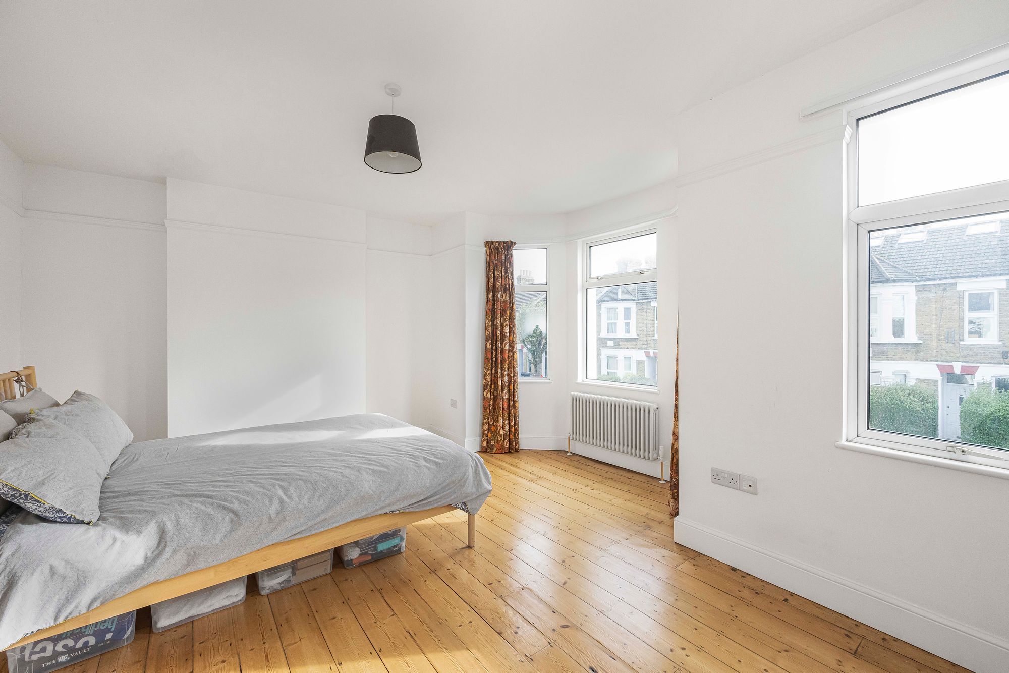 3 bed semi-detached house for sale in Morley Road, London, E10  - Property Image 14