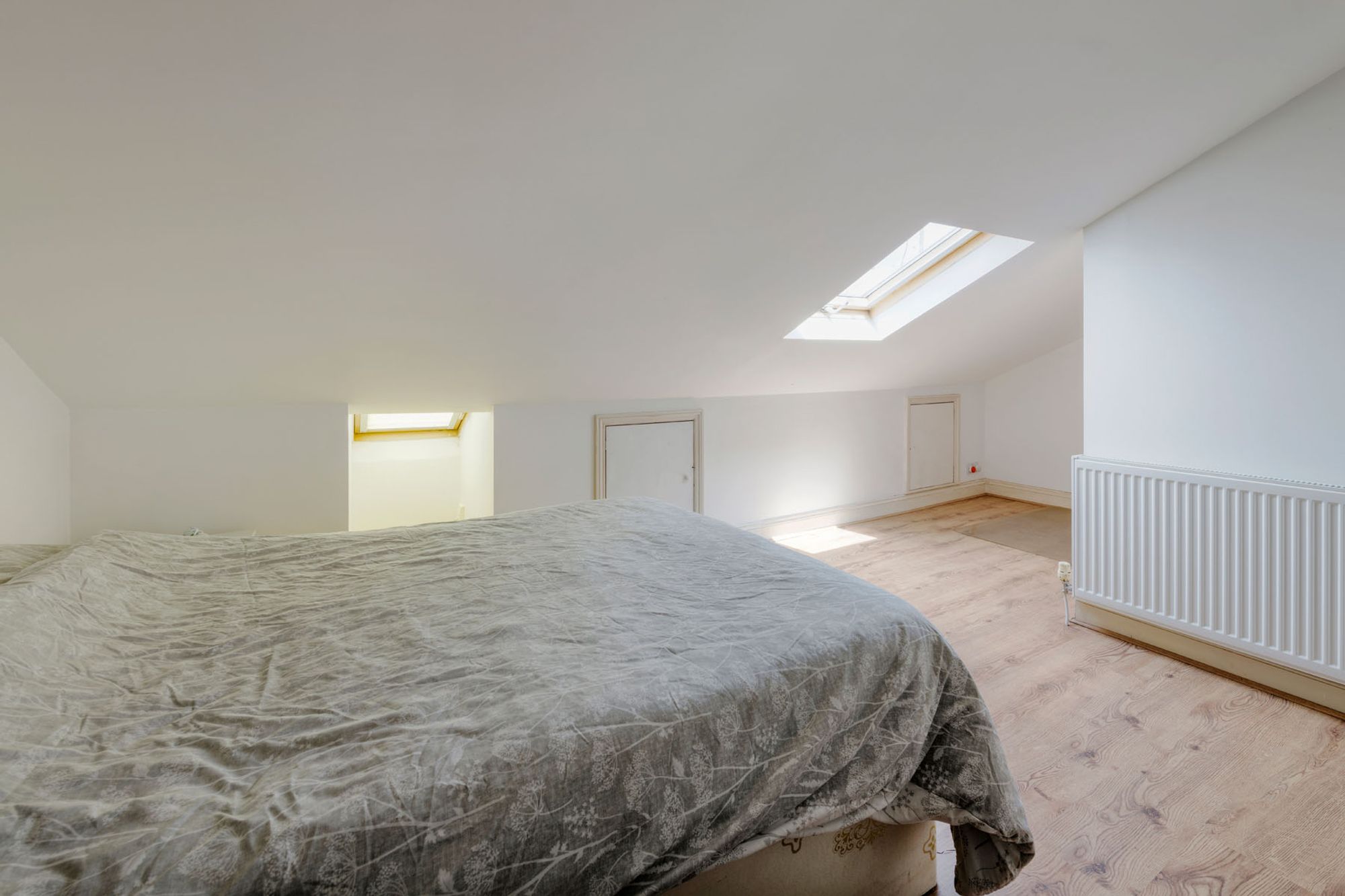 5 bed semi-detached house for sale in Forest Drive East, Leytonstone, E11  - Property Image 35