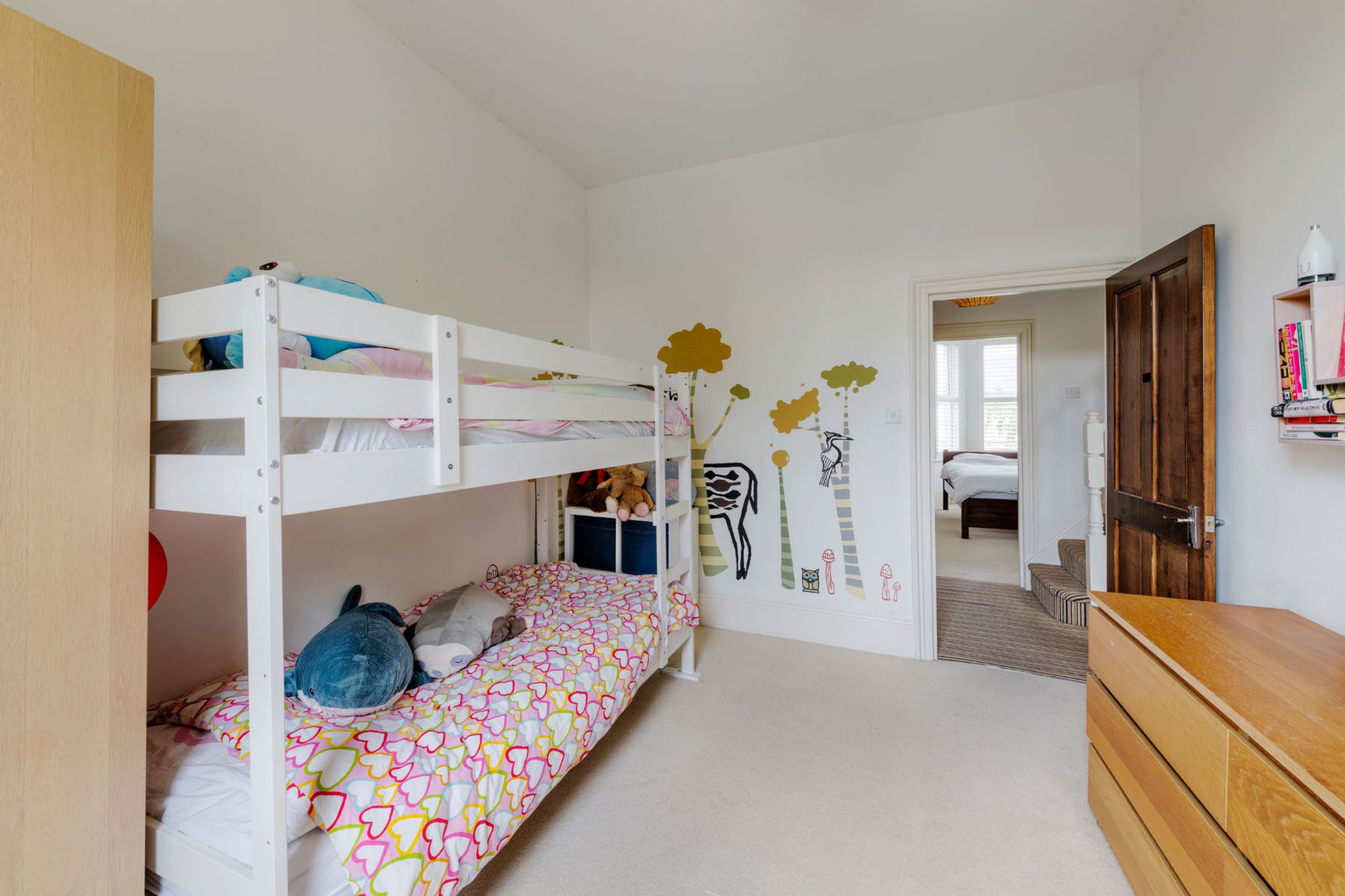 5 bed semi-detached house for sale in Forest Drive East, Leytonstone, E11  - Property Image 26