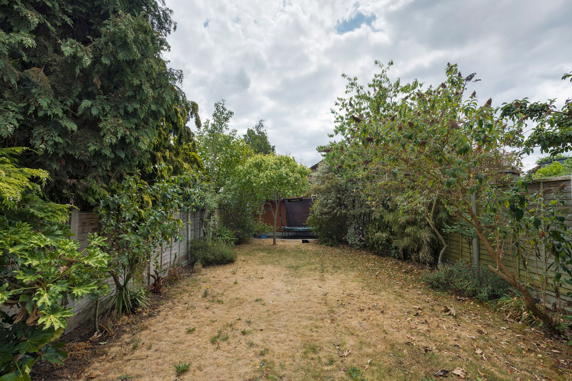 5 bed semi-detached house for sale in Forest Drive East, Leytonstone, E11  - Property Image 4