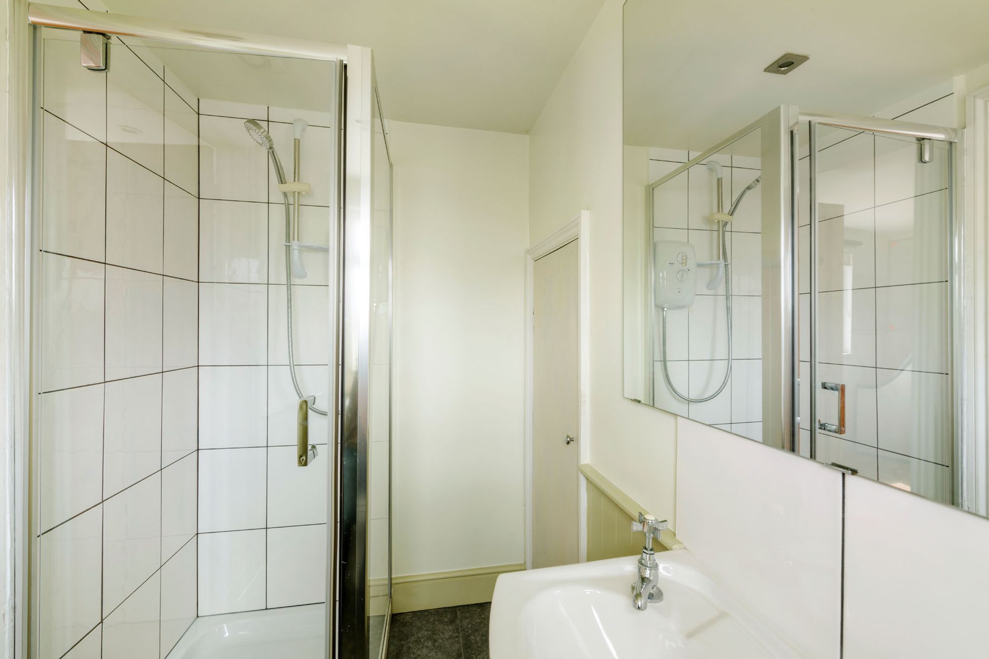 5 bed semi-detached house for sale in Forest Drive East, Leytonstone, E11 39