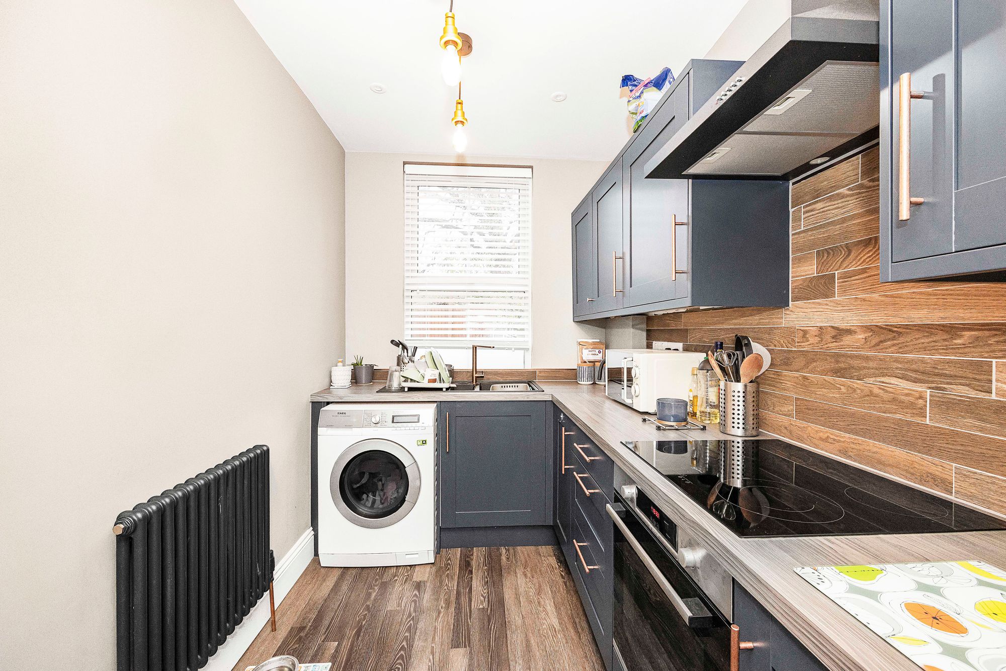 2 bed flat for sale in Richmond Road, London  - Property Image 7