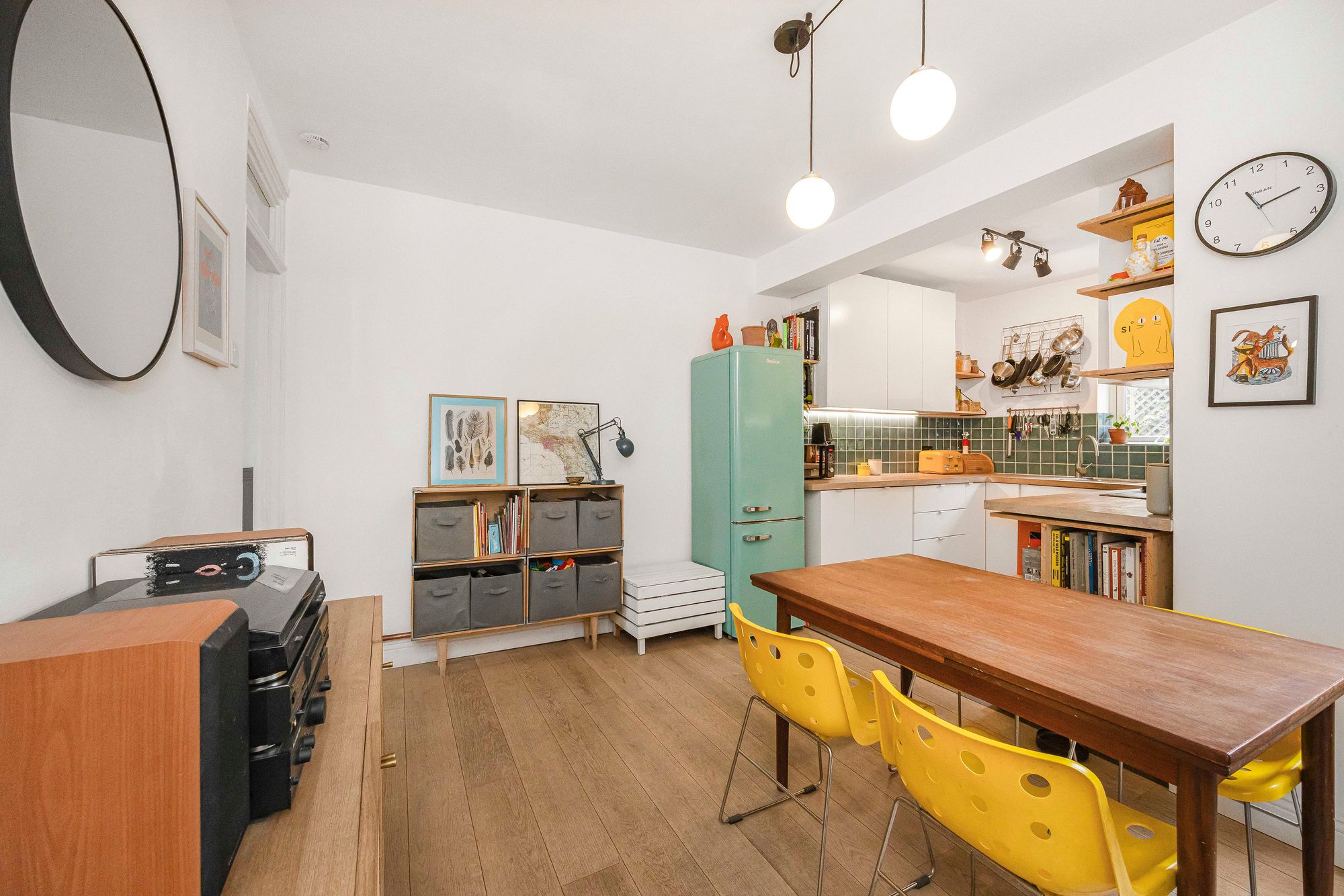 2 bed mid-terraced house for sale in Lindley Road, Leyton, E10 7