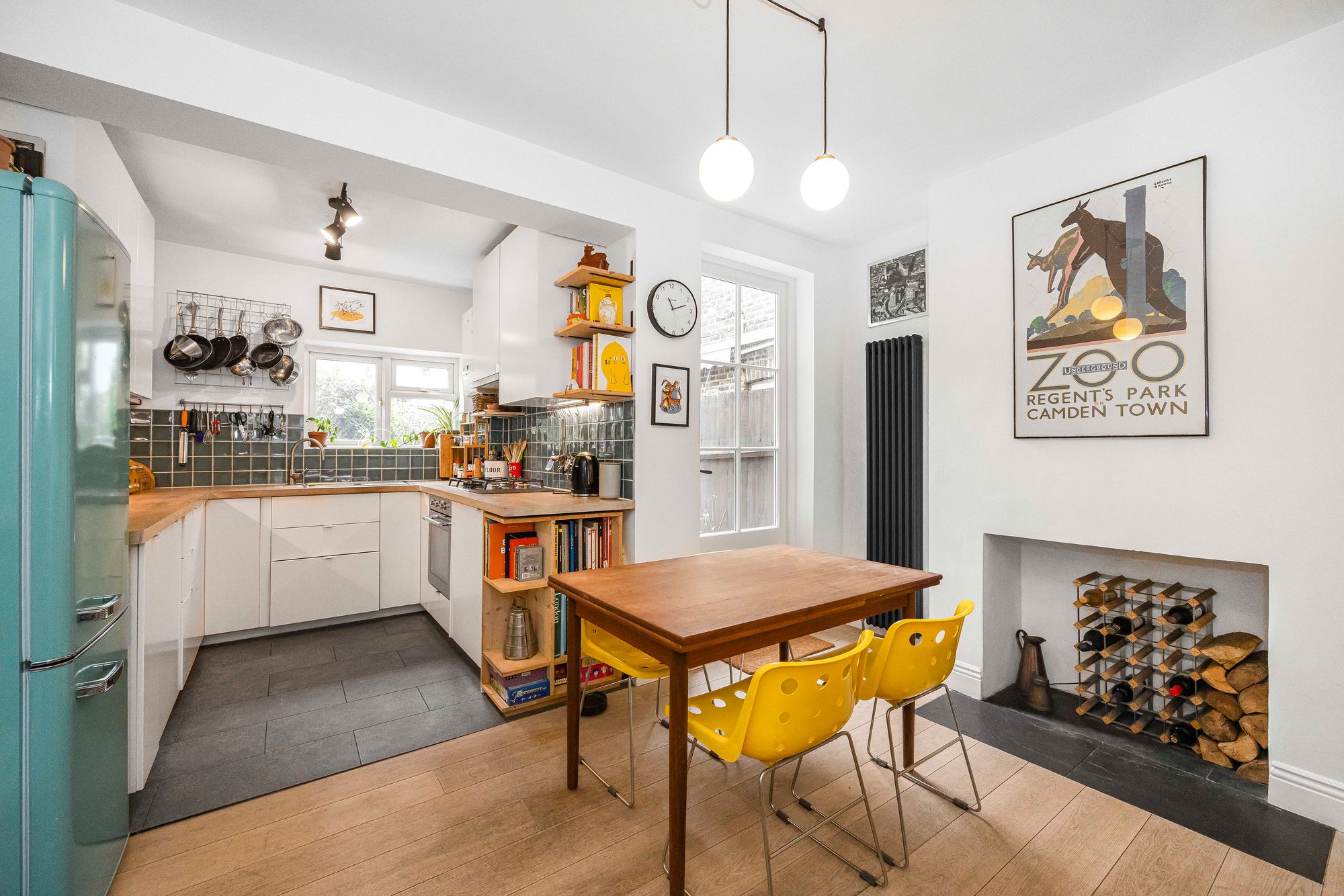 2 bed mid-terraced house for sale in Lindley Road, Leyton, E10 4
