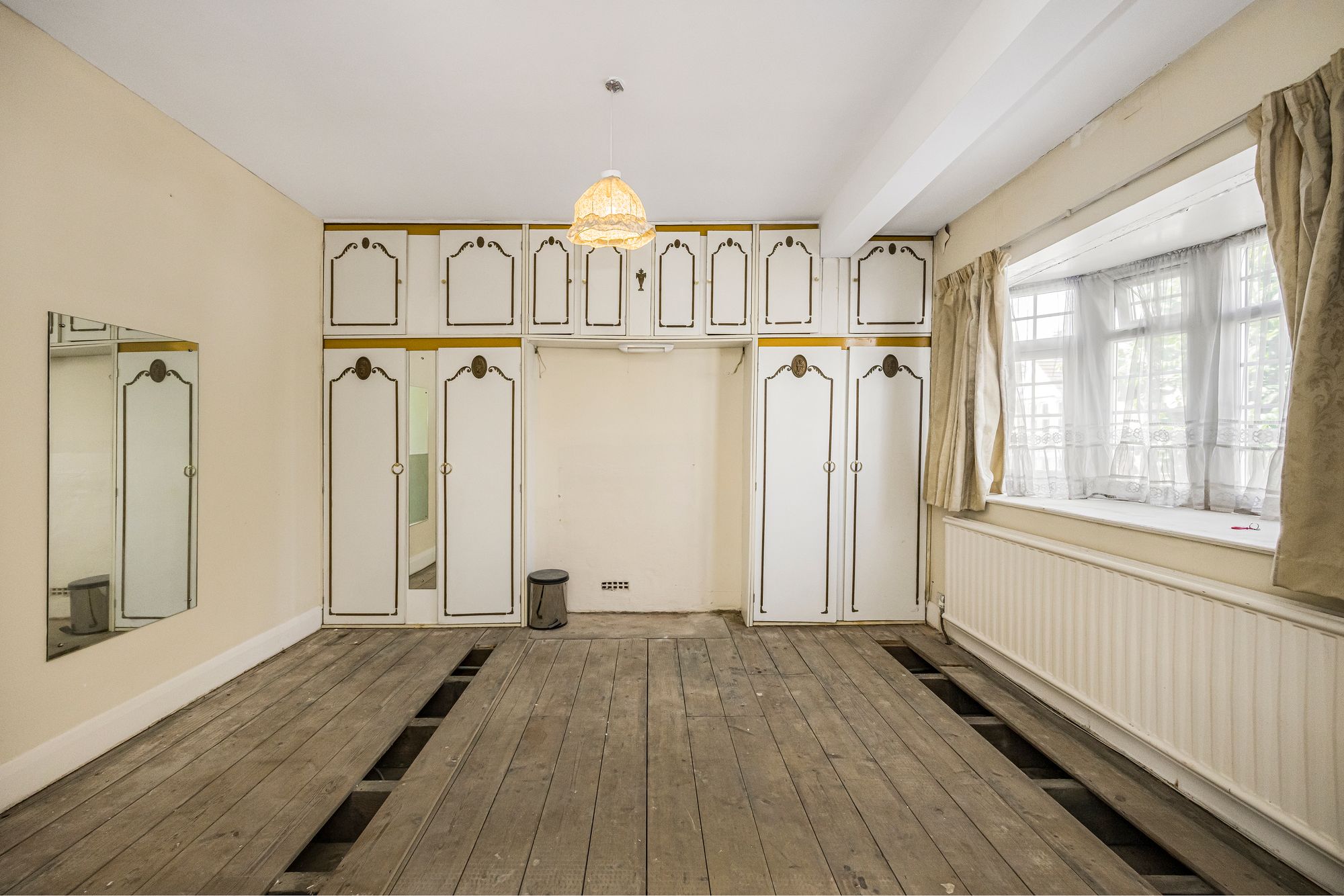 4 bed detached house for sale in Essex Road, Leyton, E10  - Property Image 13