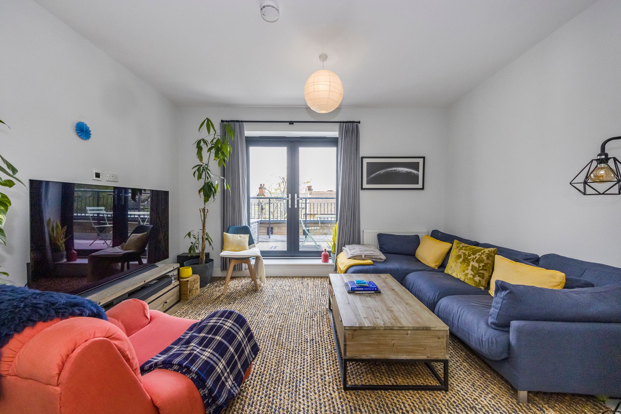 1 bed apartment for sale in Buckland Road, London, E10  - Property Image 5