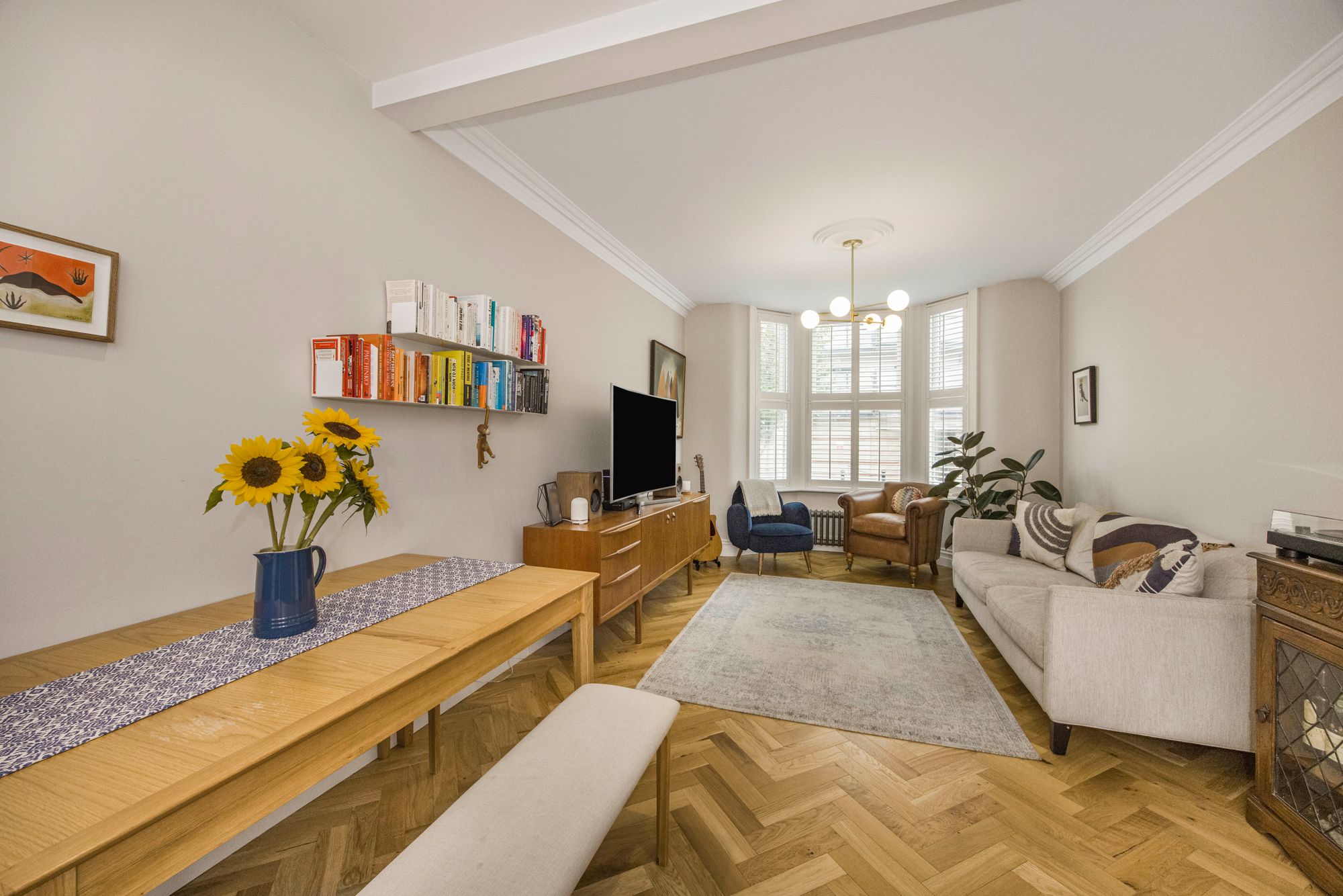 2 bed flat for sale in Brisbane Road, Leyton, E10 3