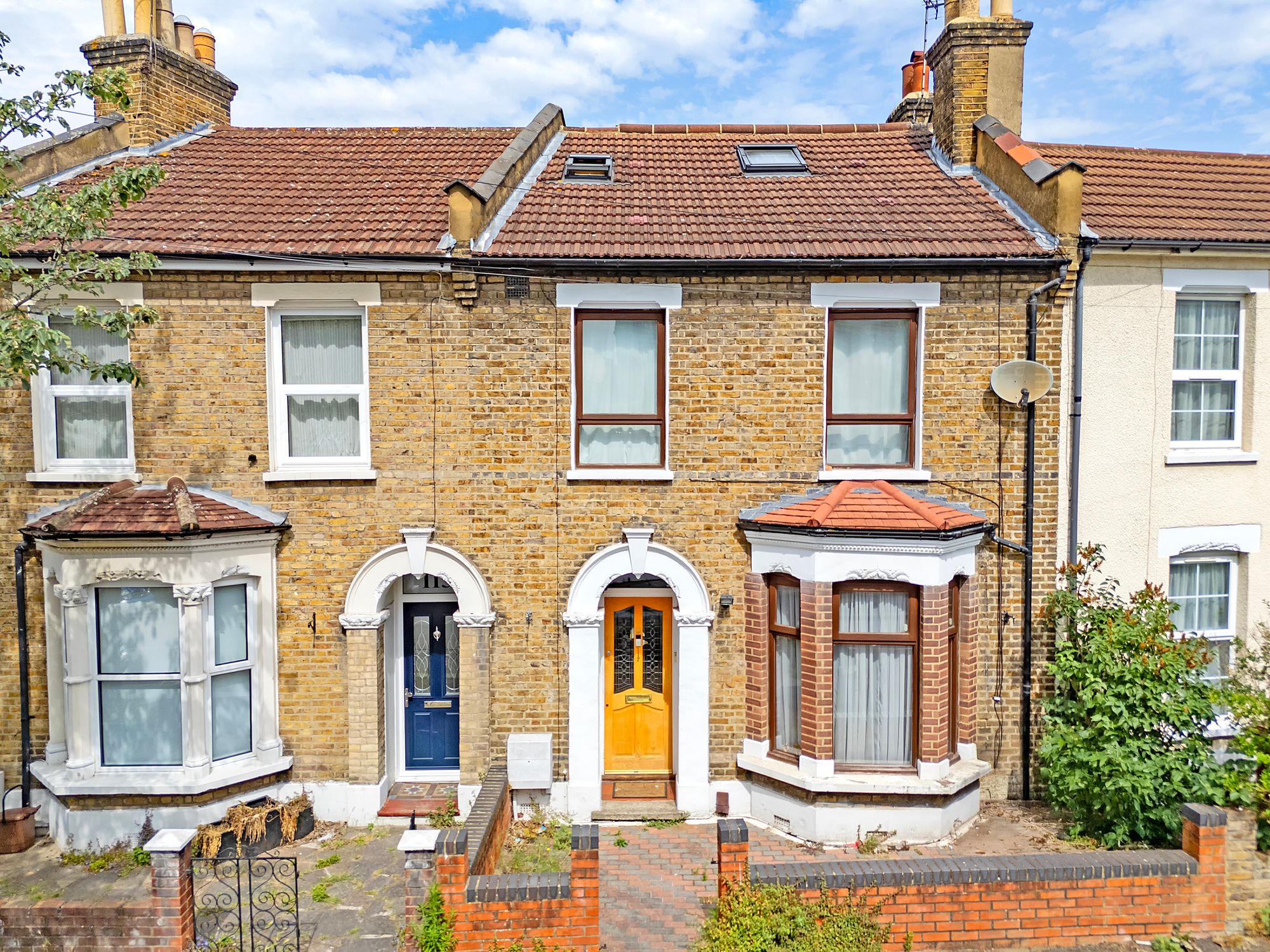 4 bed terraced house for sale in Leslie Road, London, E11