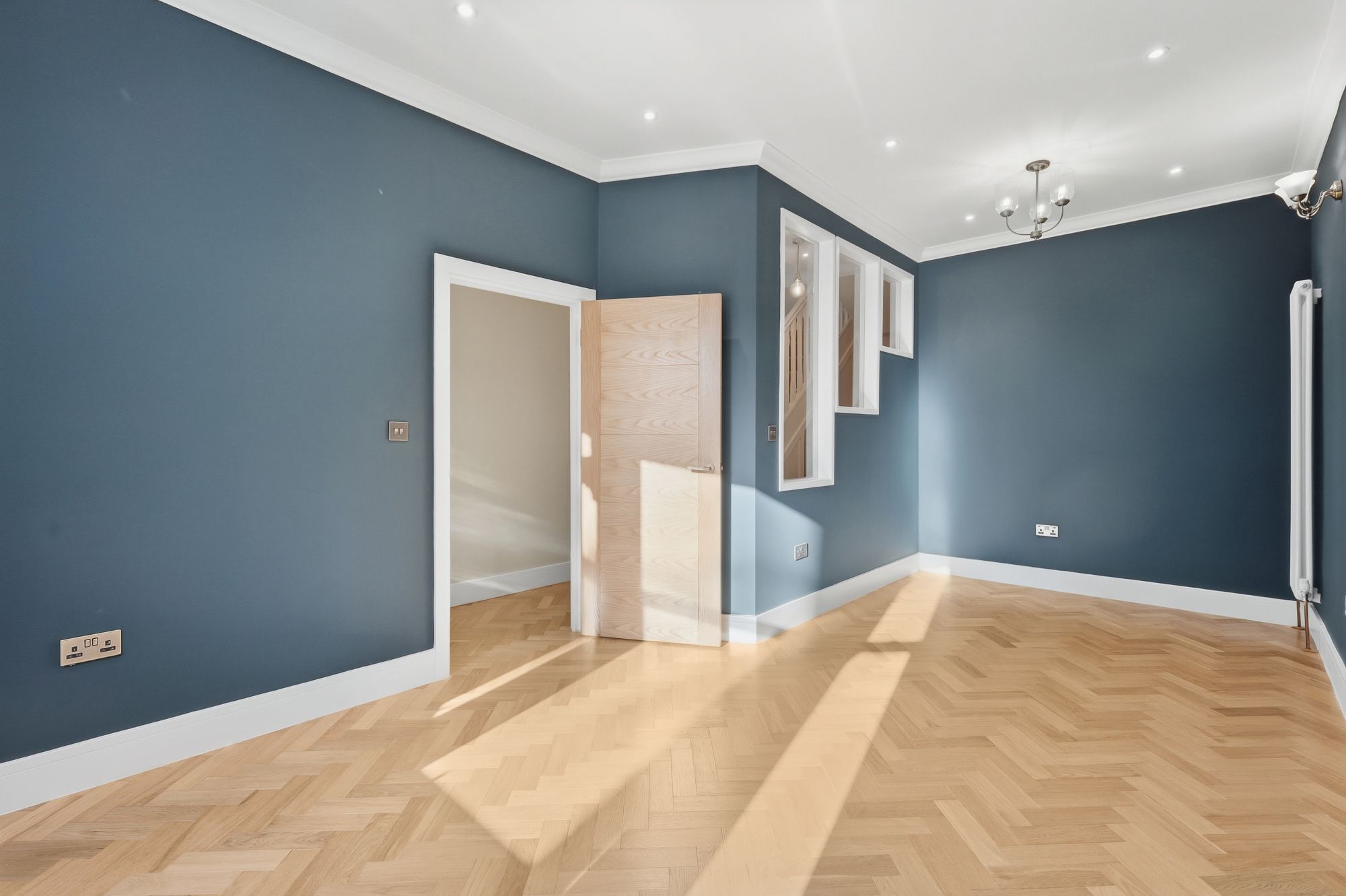 4 bed terraced house for sale in Capworth Street, Leyton, E10  - Property Image 12