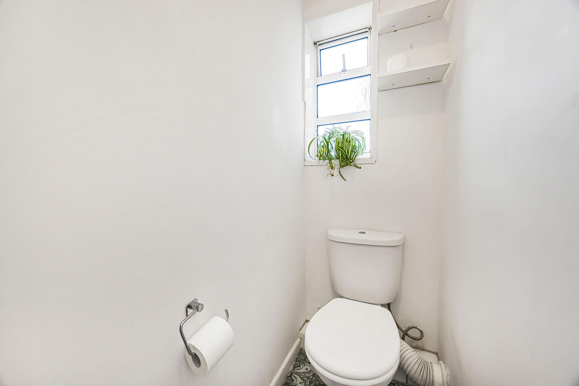 2 bed flat for sale in Beaumont House, Lake Road, Leyton, E10  - Property Image 11