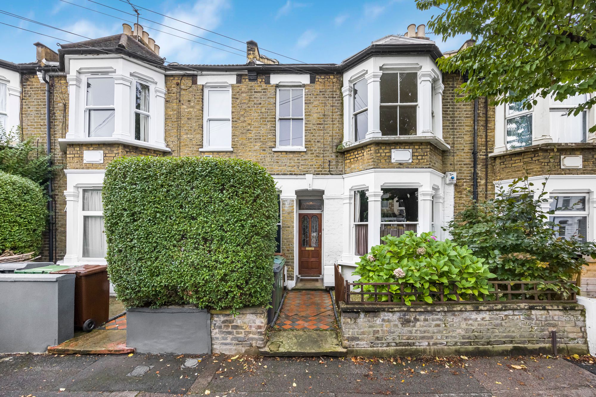 2 bed flat for sale in Albert Road, London  - Property Image 1