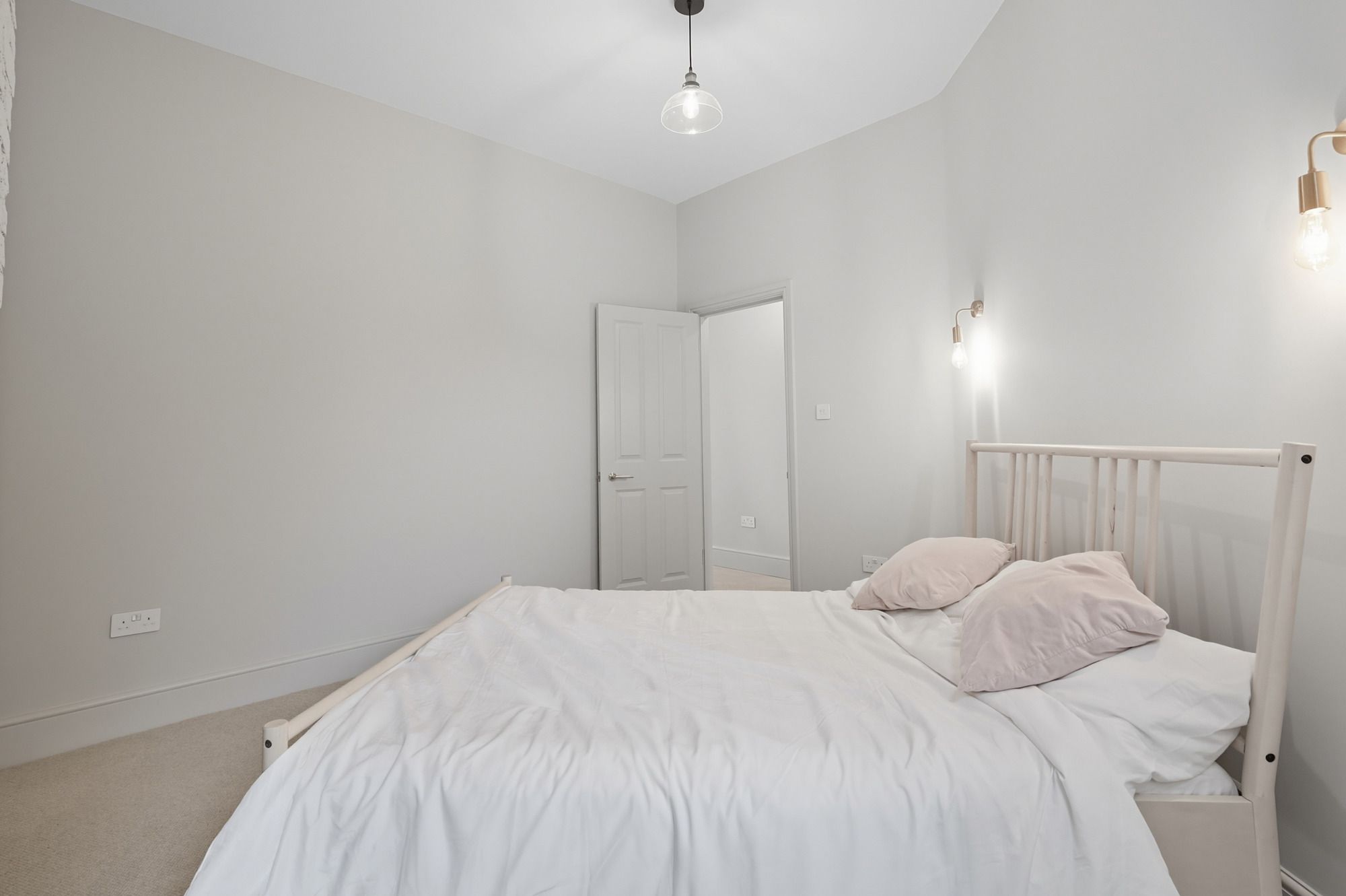 2 bed ground floor flat for sale in Brunswick Road Leyton, E10  - Property Image 17