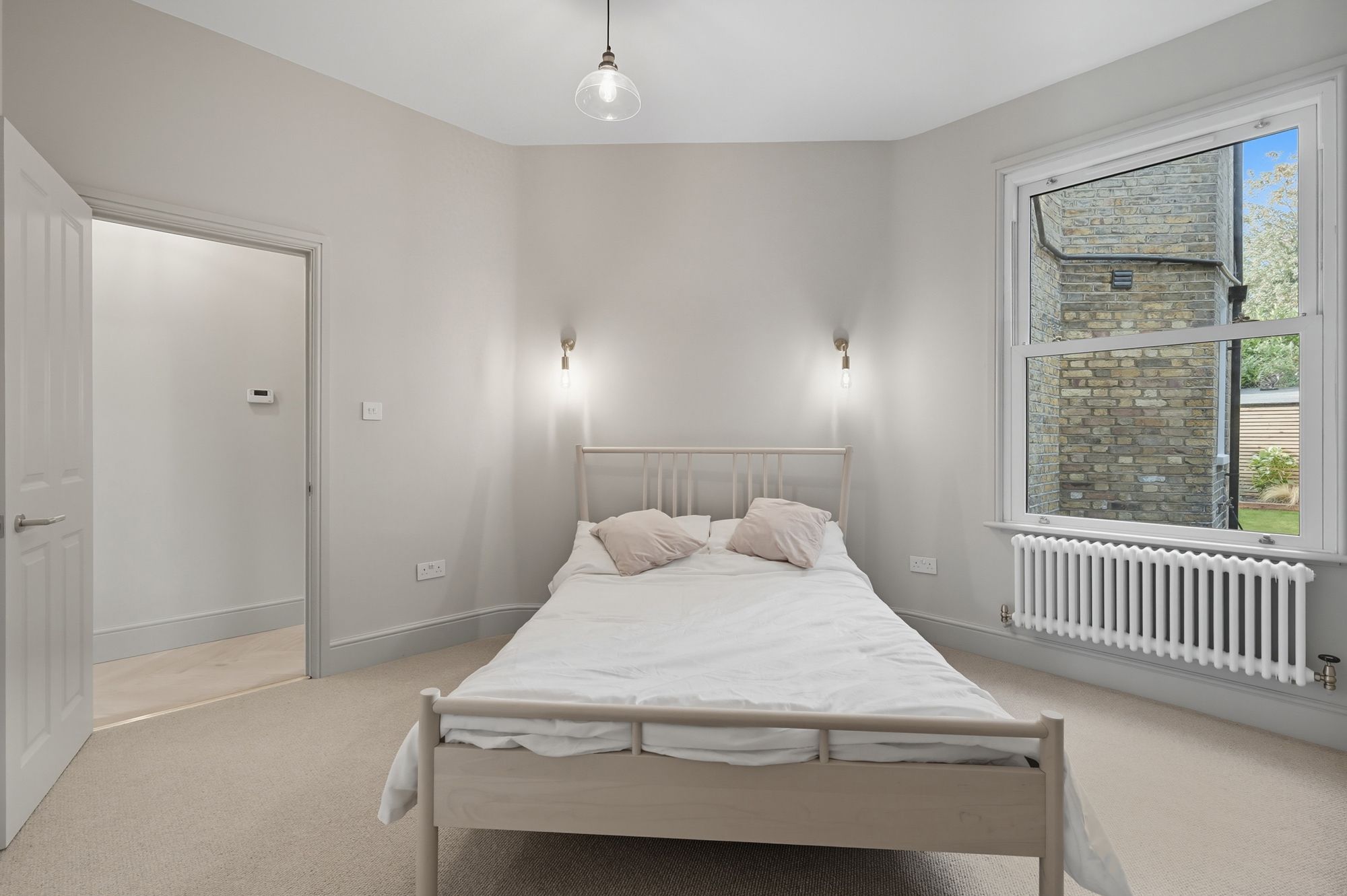 2 bed ground floor flat for sale in Brunswick Road Leyton, E10  - Property Image 16