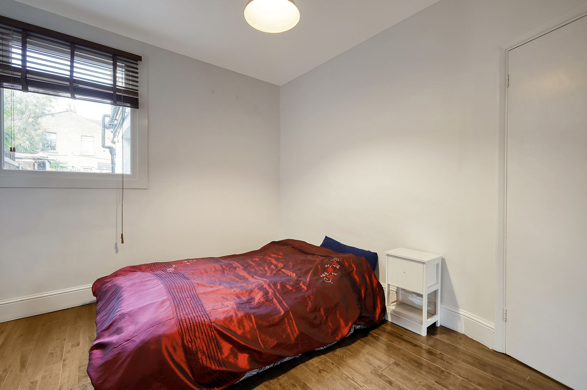 1 bed flat for sale in Albert Road, London  - Property Image 9