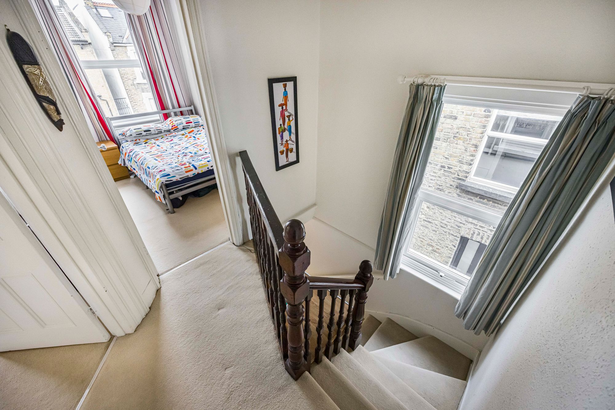 2 bed house to rent in Thornhill Road, Leyton, E10 4