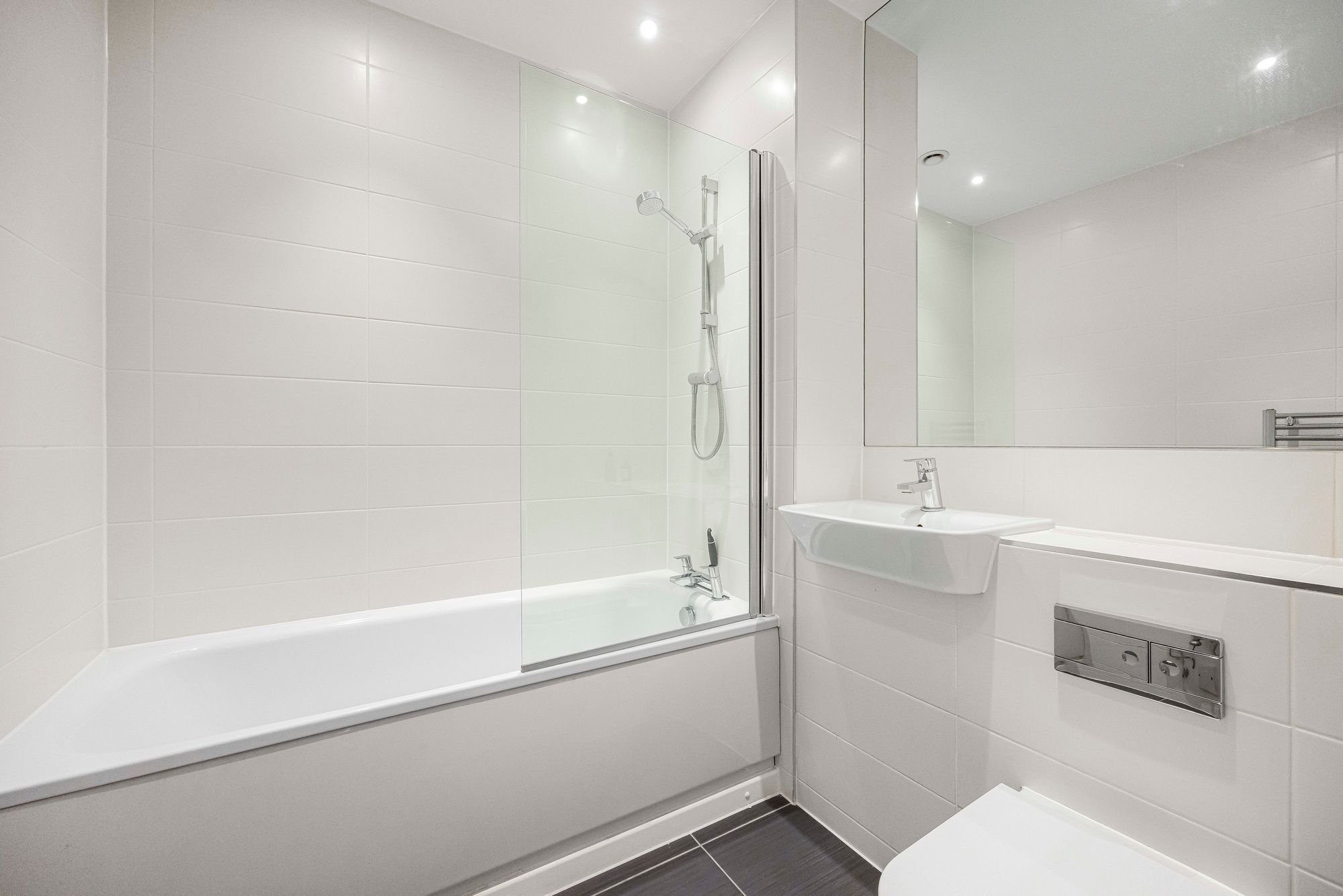 2 bed apartment for sale in Locke House, High Road Leyton, Leyton 12