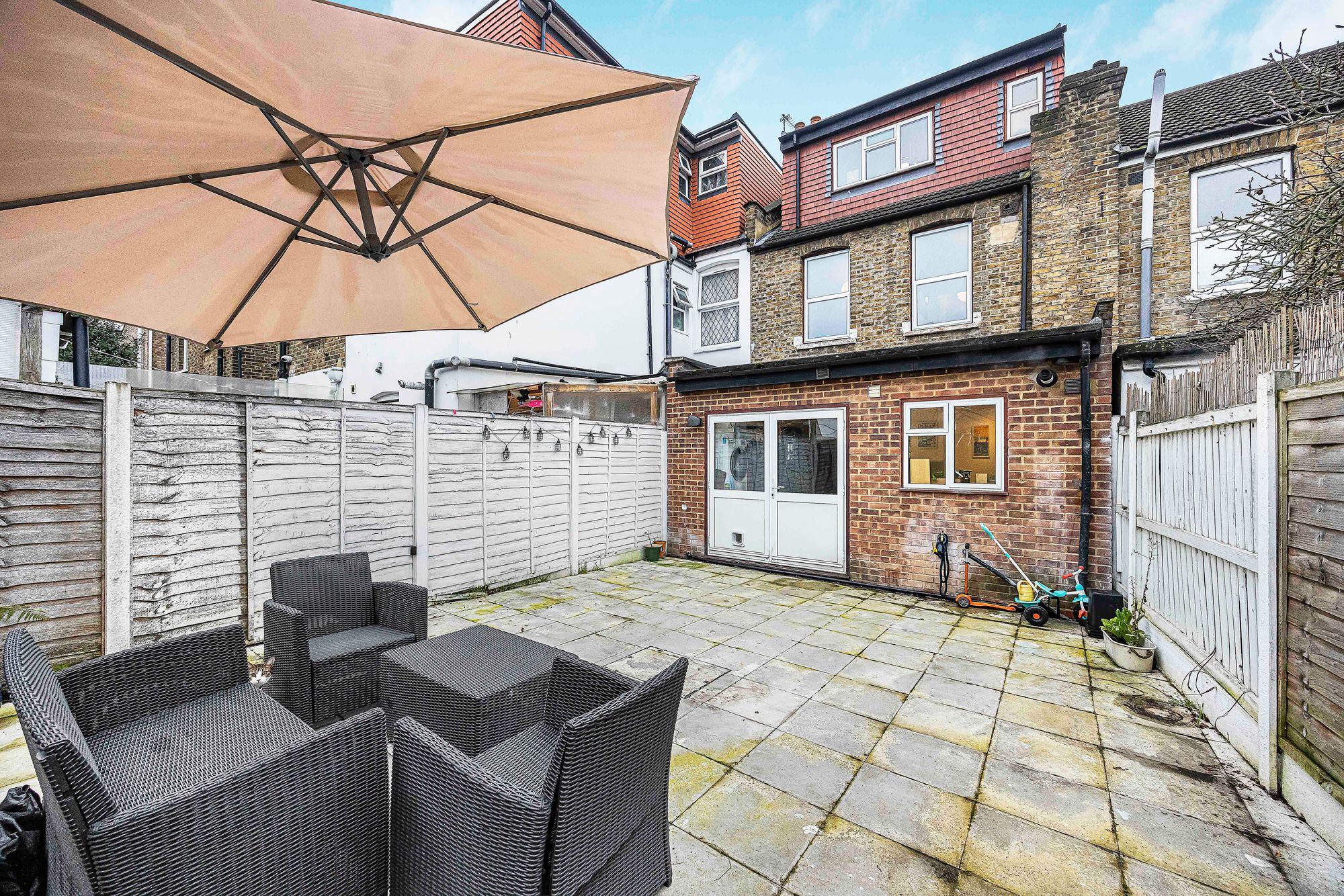 4 bed terraced house for sale in Belmont Park Road, London  - Property Image 20