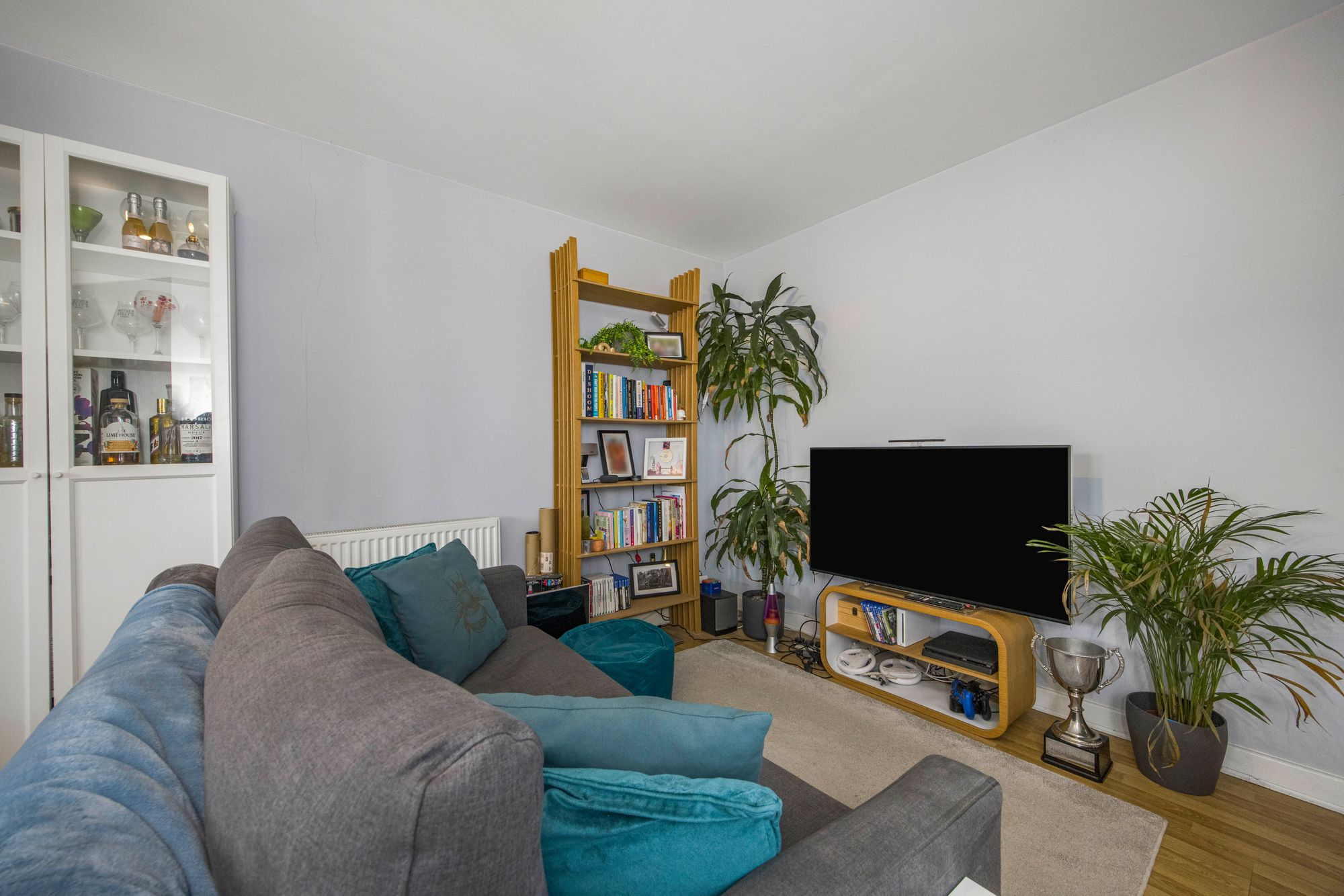 1 bed flat to rent in Chapel Court, Rosedene Terrace, Leyton, E10 3