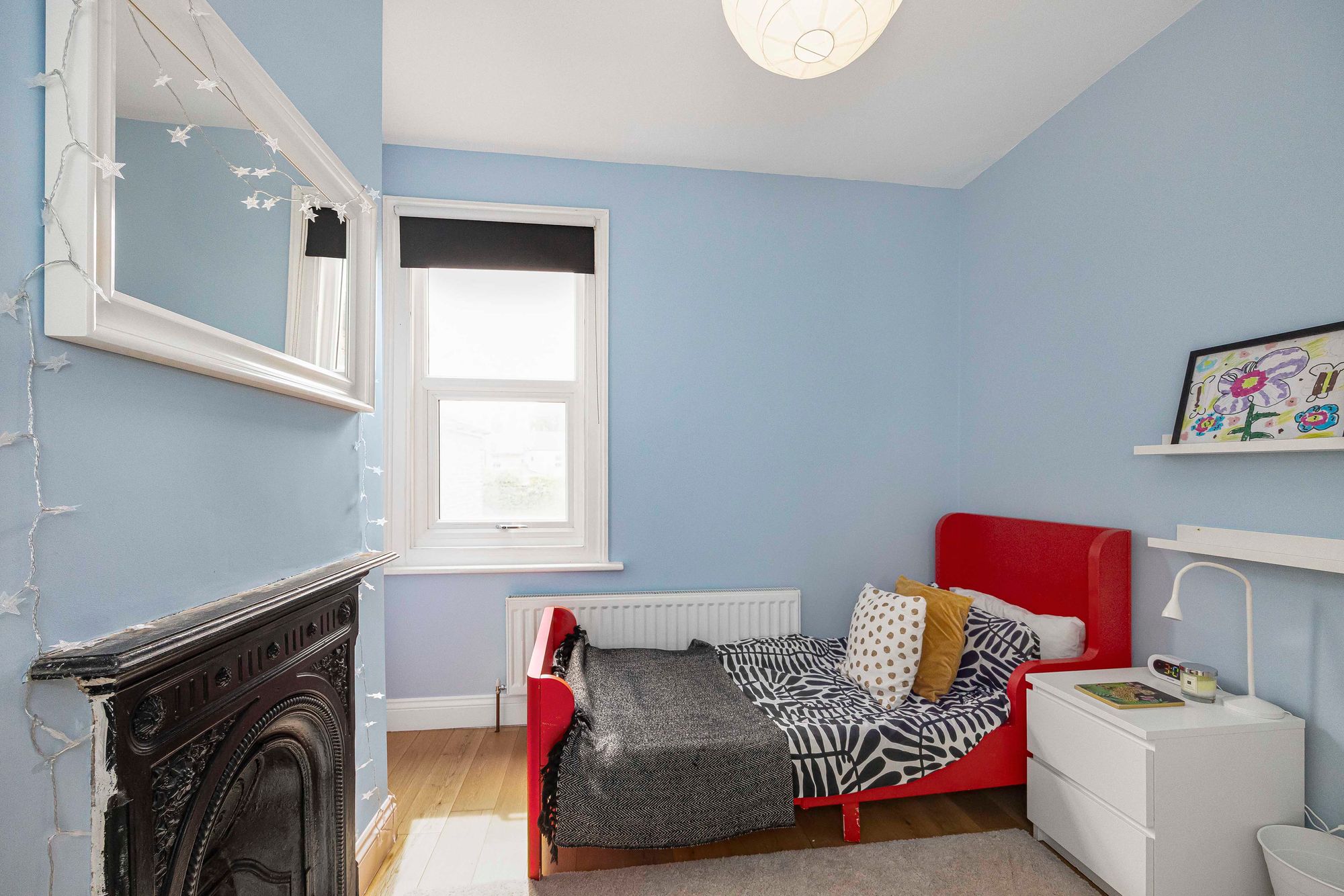 2 bed flat for sale in Leslie Road, Leytonstone, E11 10